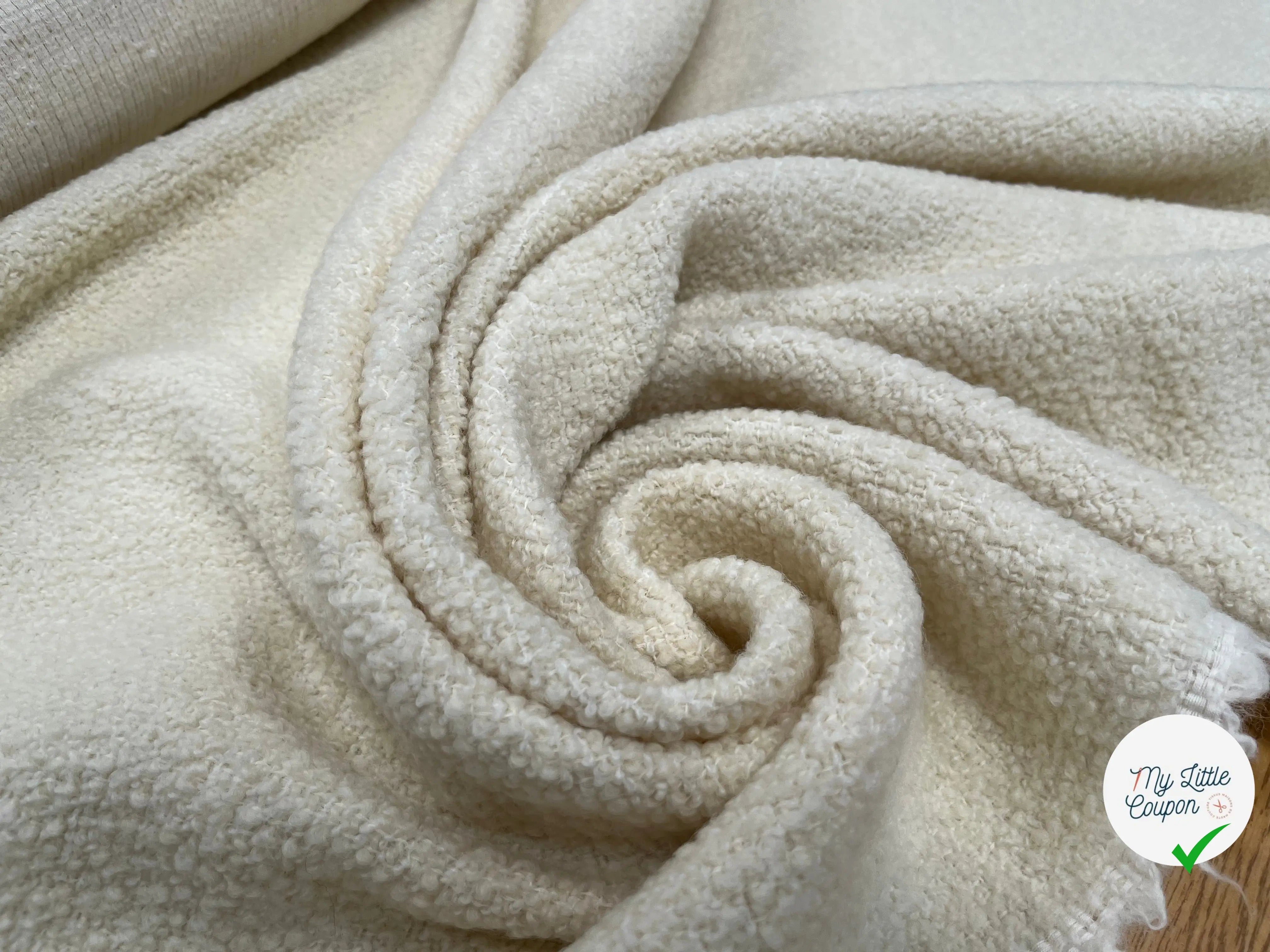 LAINAGE BOUCLETTE BLANC CASSE 93% LAINE - My Little Coupon
