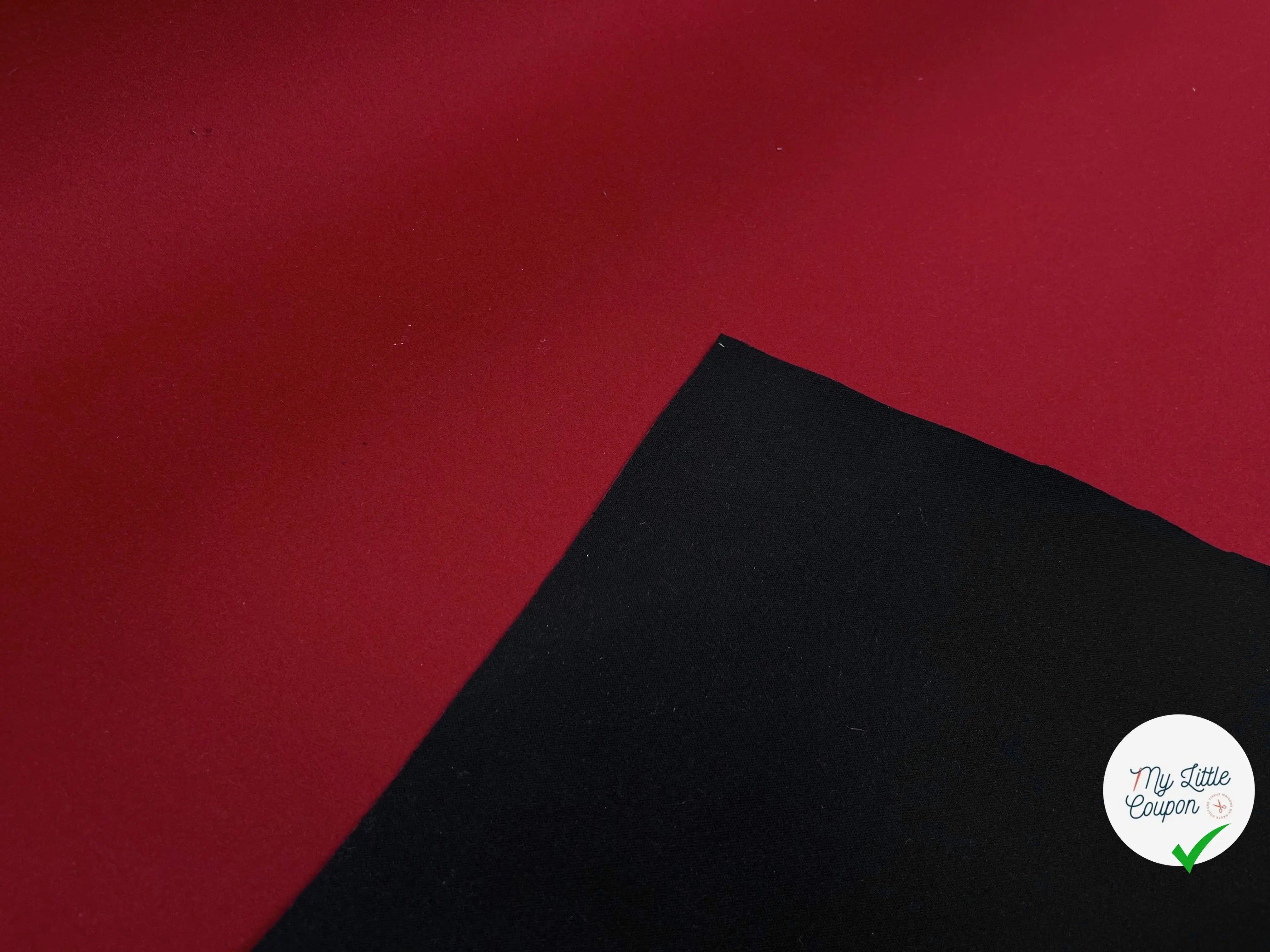 LAINAGE CABAN CONTRECOLLÉ NOIR & ROUGE RUBIS - My Little Coupon