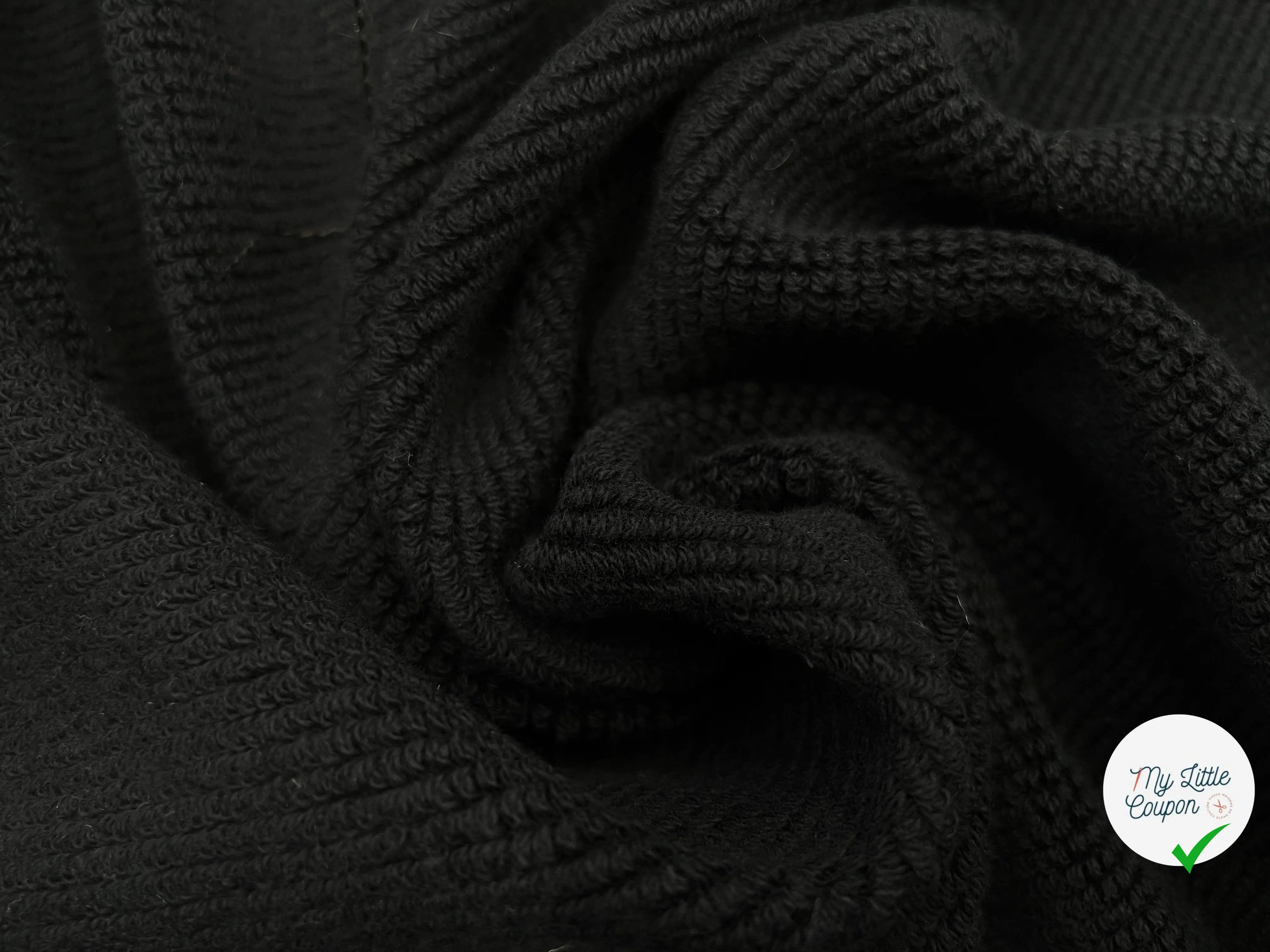 LAINAGE MAILLE DIAGONALE STRETCH NOIRE - coupon de tissu de 3 mĂštres - My Little Coupon - tissu - coudre