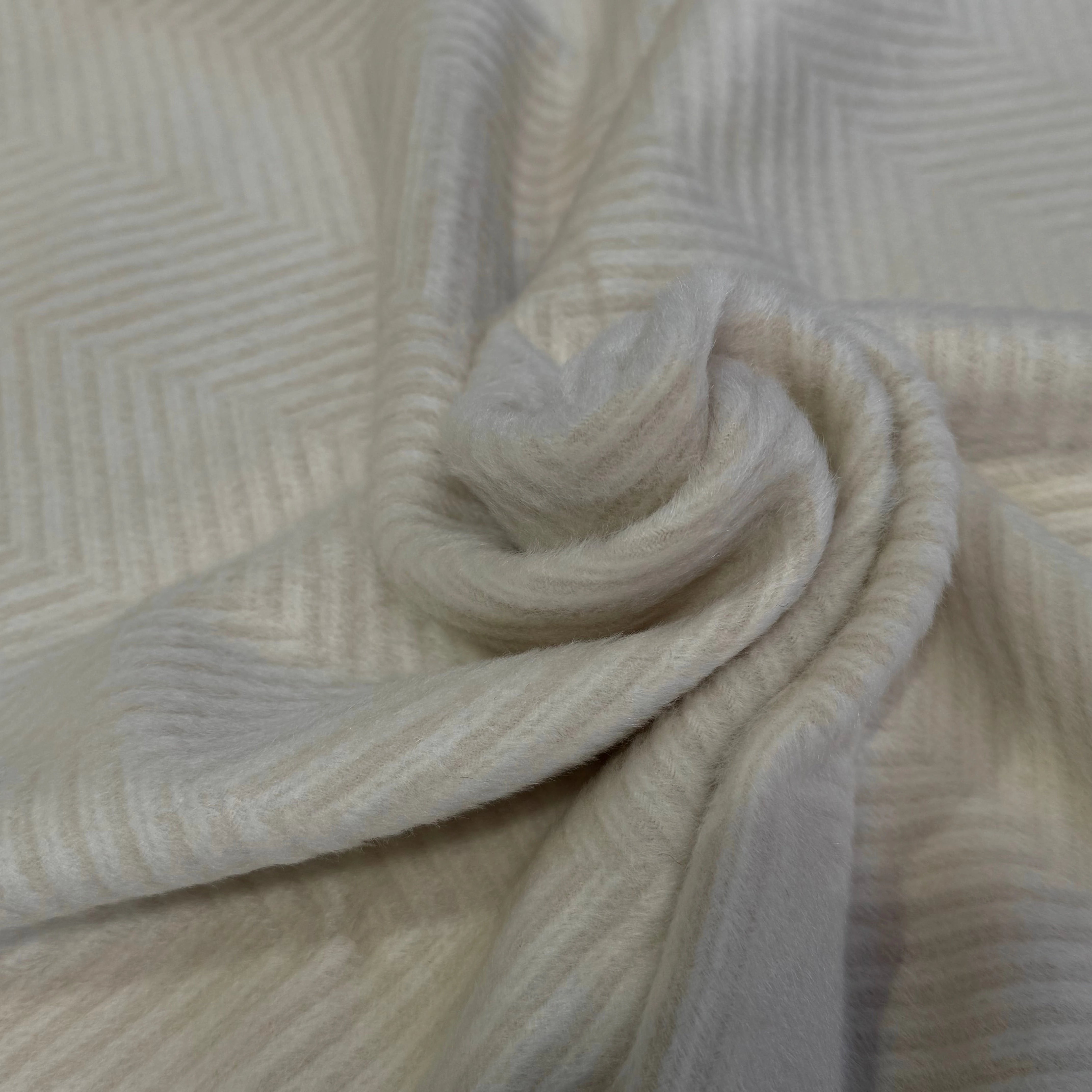LAINAGE MANTEAU CHEVRON POILS COURT ULTRA DOUX ET BEAU BEIGE - My Little Coupon