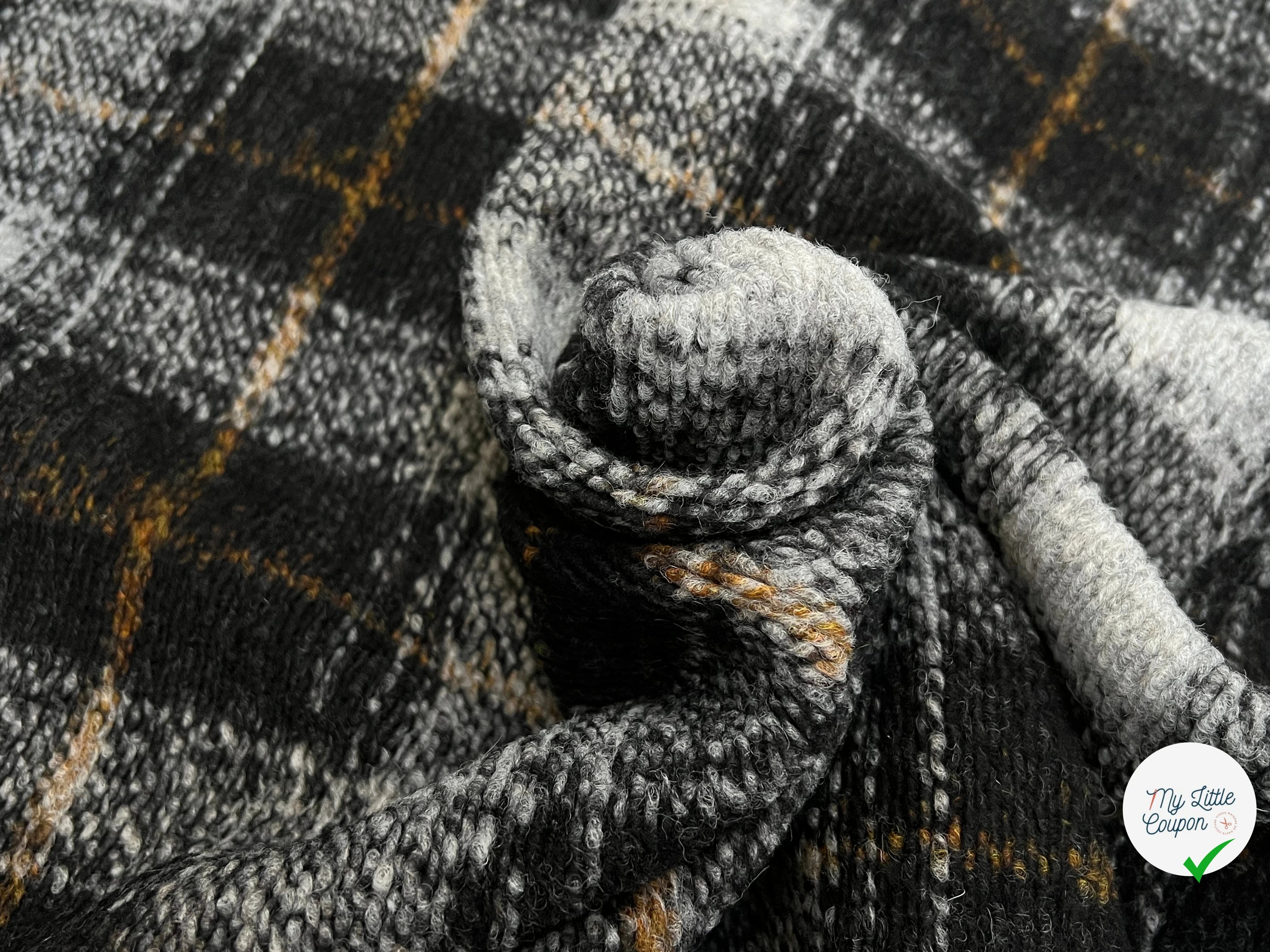 LAINAGE MANTEAU TRICOTÉ 63% LAINE PRINCE DE GALLES NOIR & GRIS - My Little Coupon
