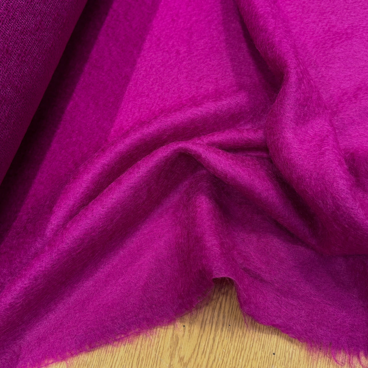 LAINAGE MOHAIR ET LAINE VIERGE ROSE FUCHSIA ULTRA CHIC - My Little Coupon