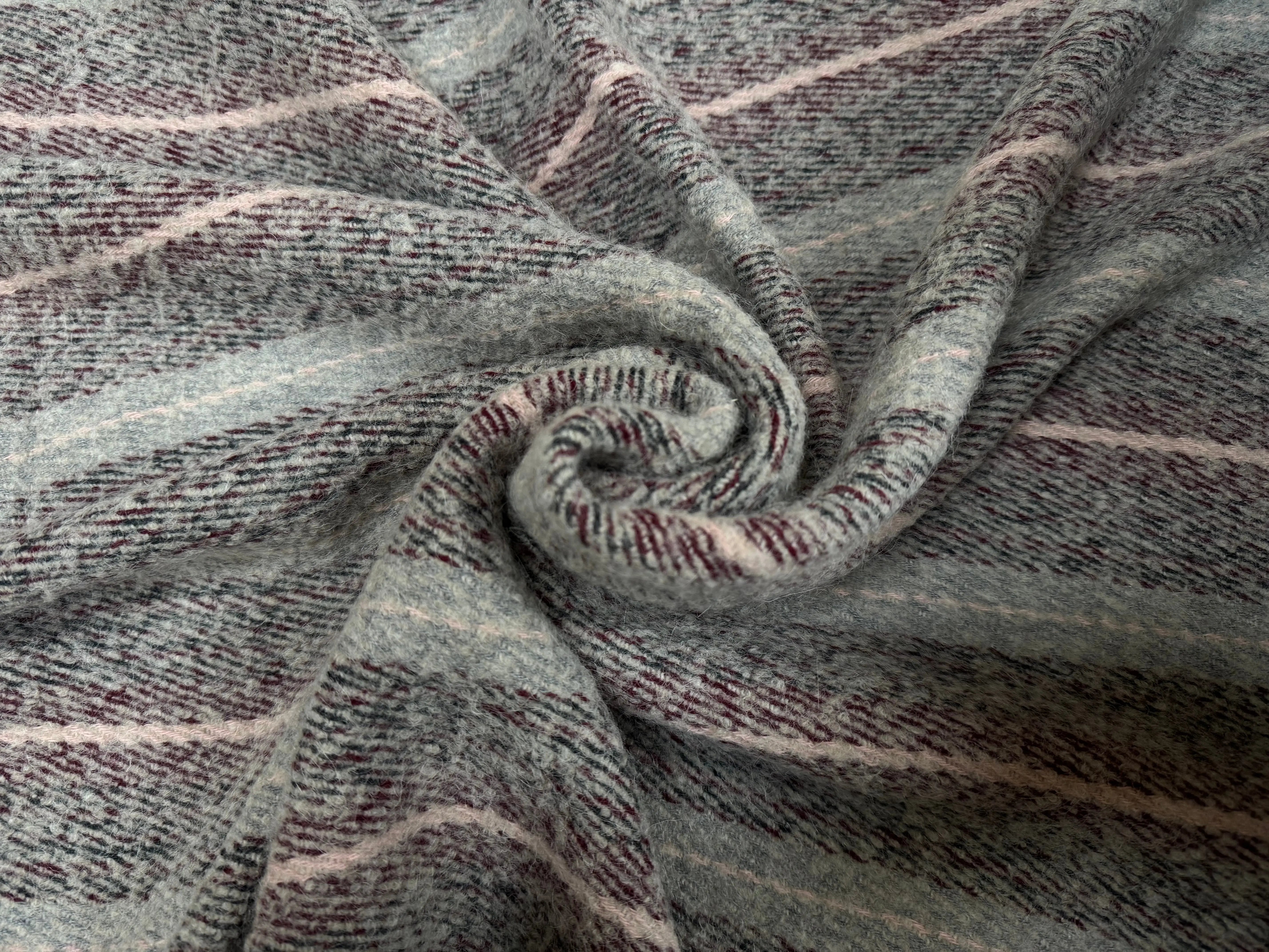 LAINAGE RAYÉ GRIS ROUGE 100% LAINE - My Little Coupon