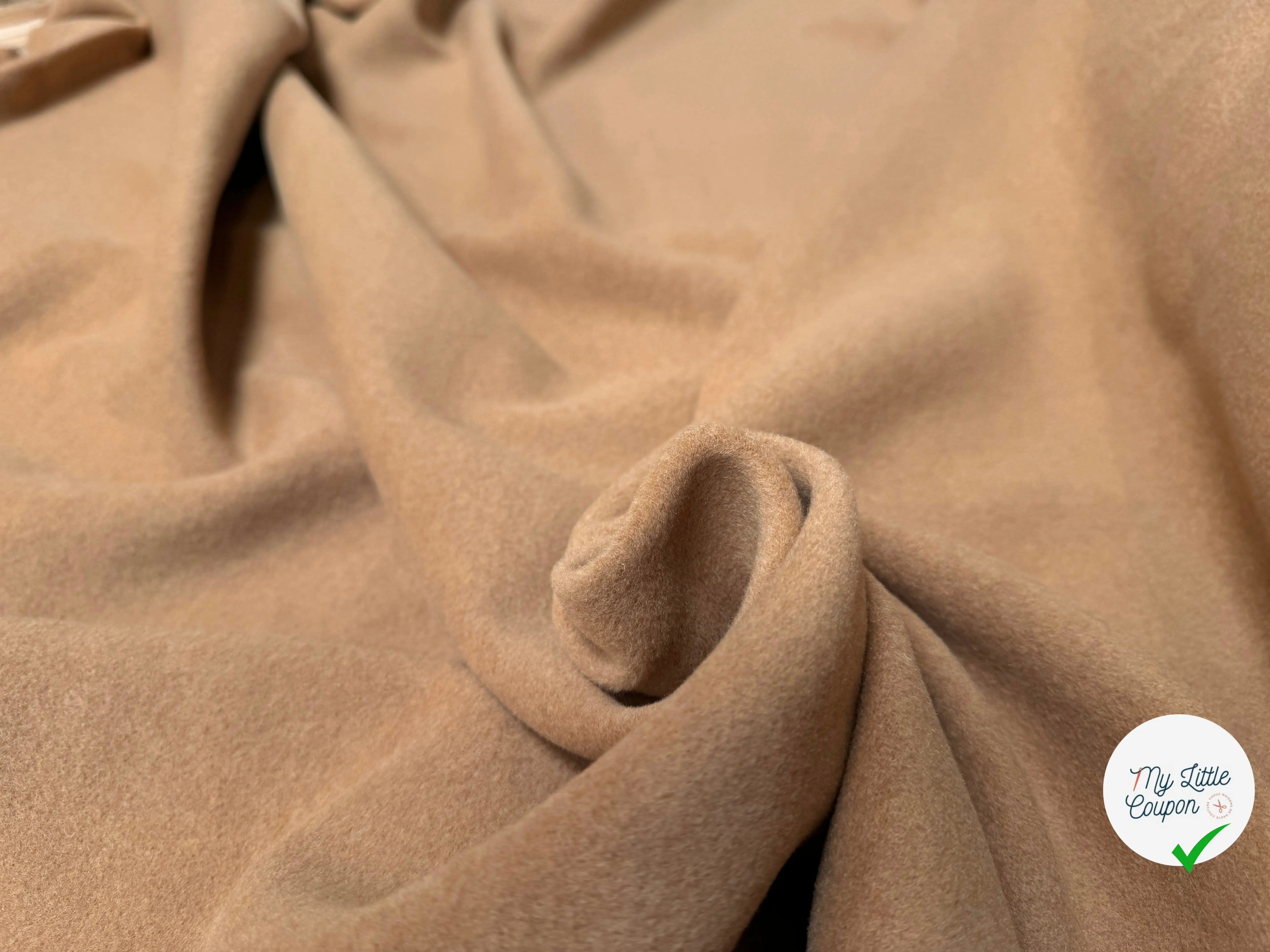 LAINAGE TOUT DOUX POILS RAS CAMEL - My Little Coupon
