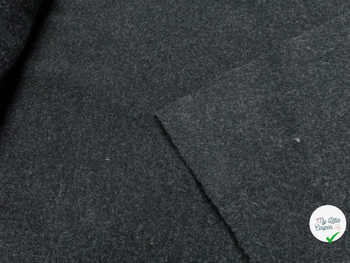 Tissu laine bouillie haute couture anthracite - vue de la matière