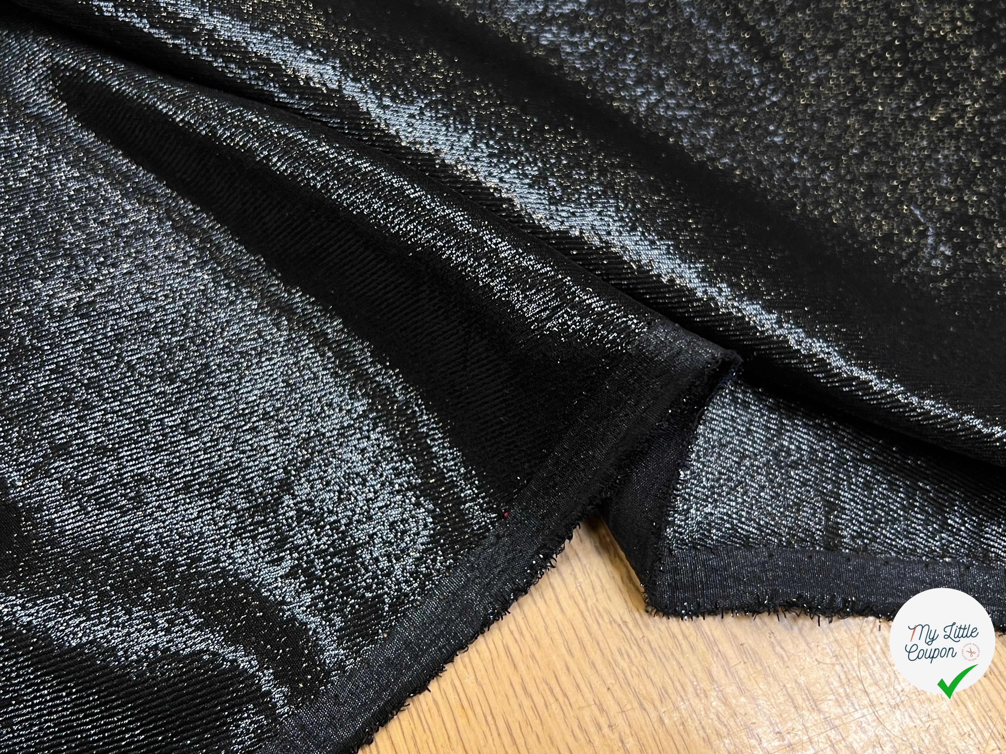 LAMÉ DE SOIE NOIR FLUIDE BRILLANT ARGENTÉ 63% SOIE - My Little Coupon