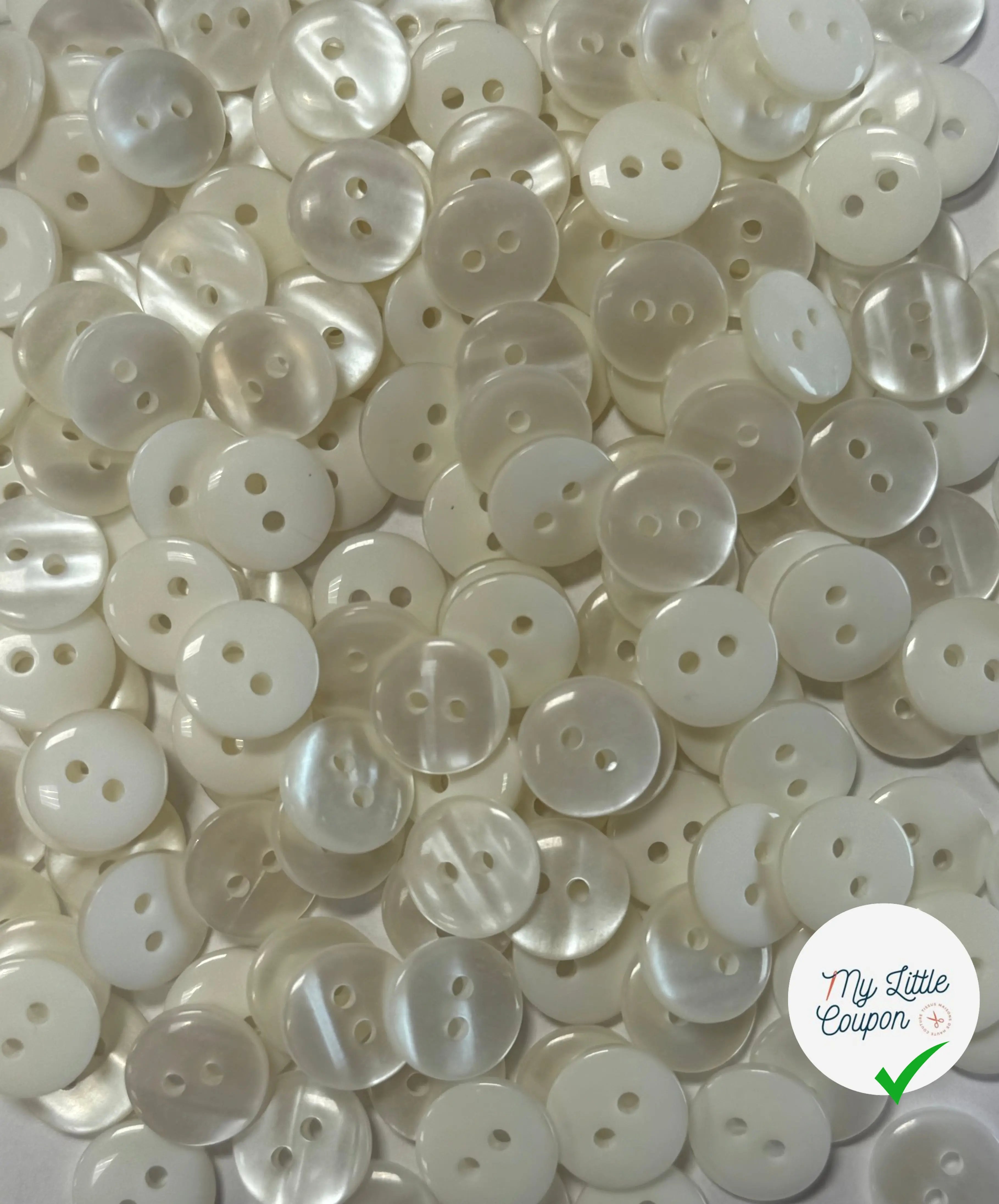 LOT DE 5 BOUTONS A DEUX TROUS BLANC NACRE - My Little Coupon