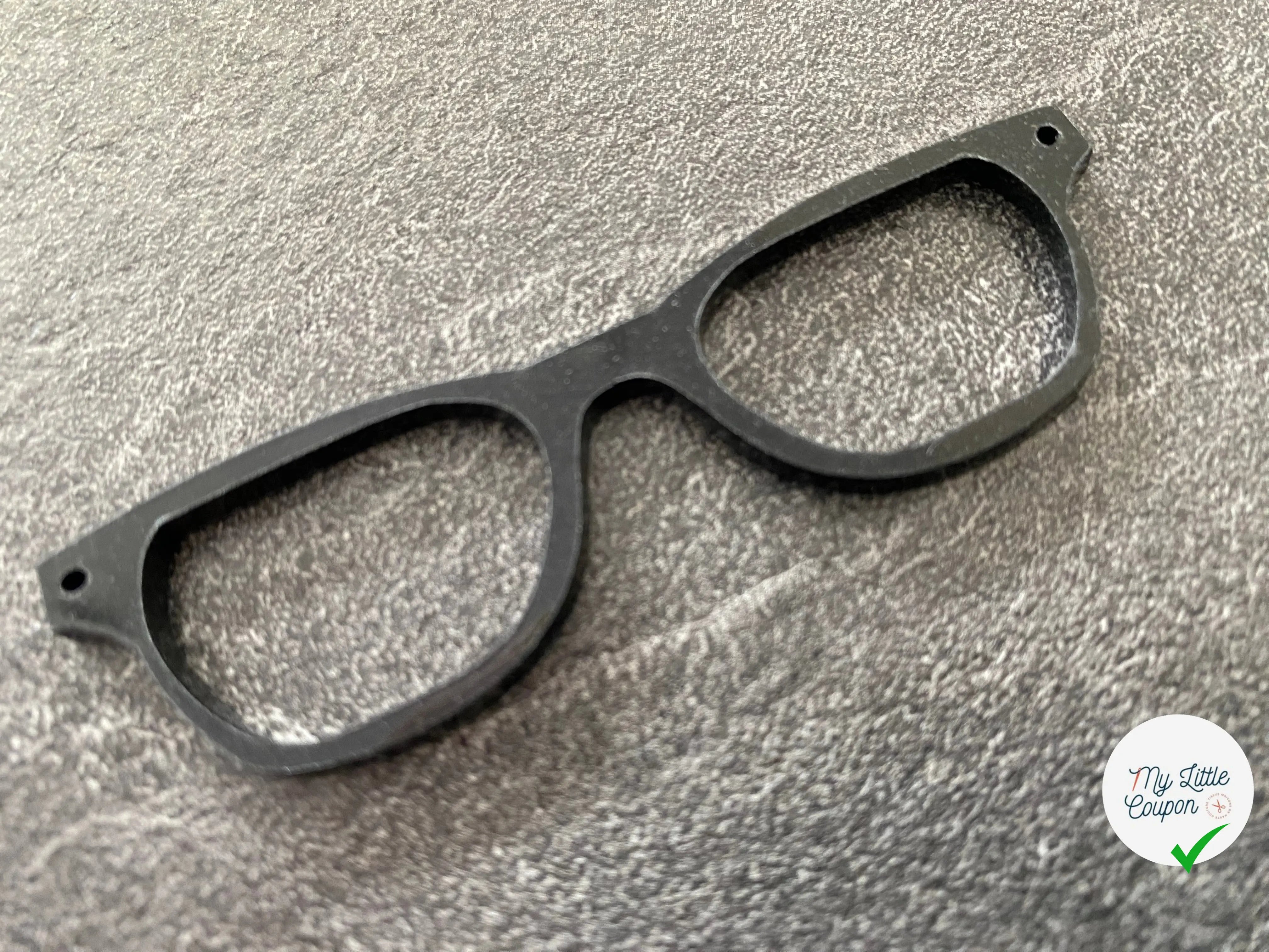 LUNETTES À COUDRE NOIRES LAQUÉES - My Little Coupon