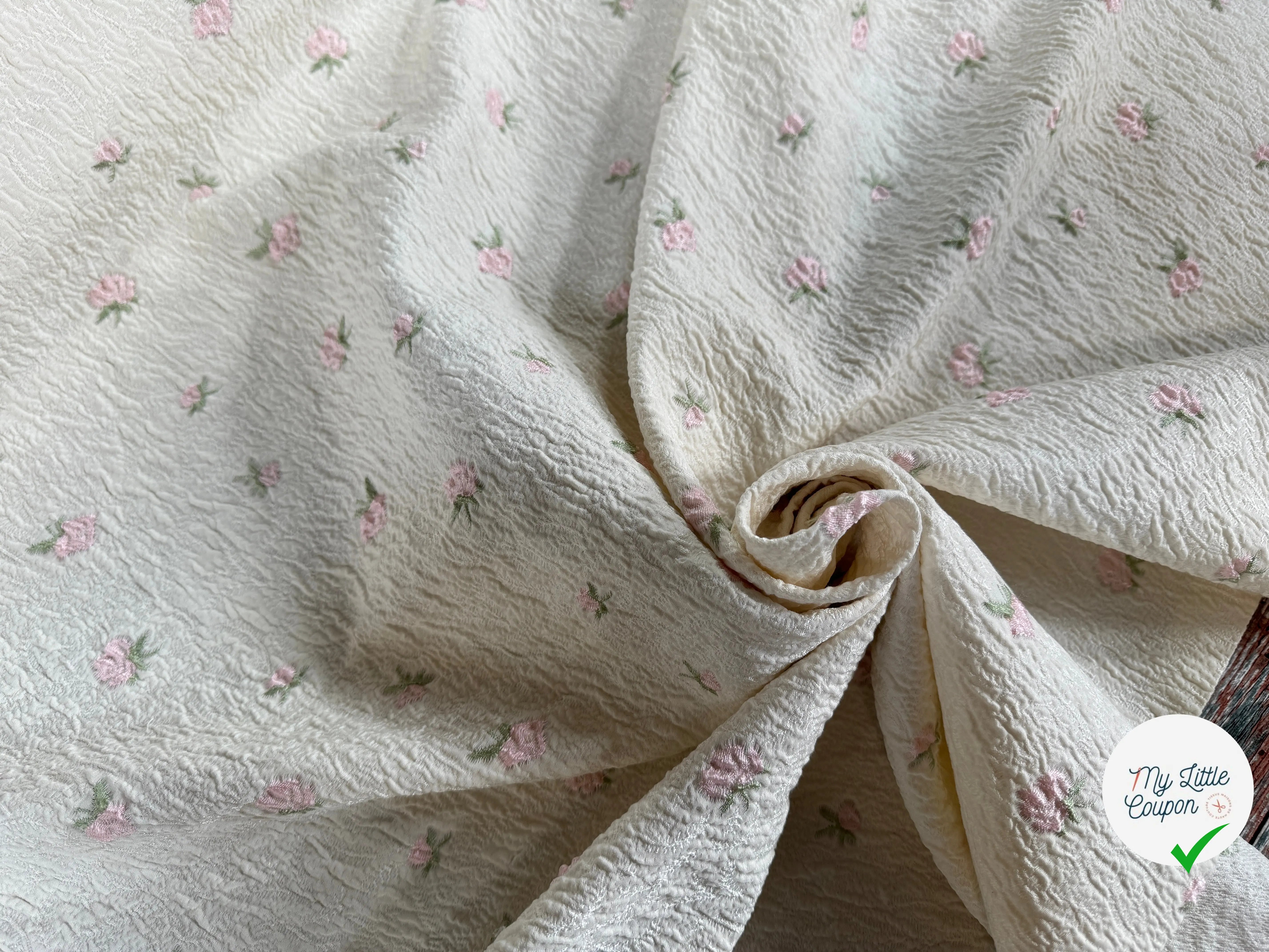 MAILLE JACQUARD GAUFRÉE PETITES FLEURS ROSES - My Little Coupon