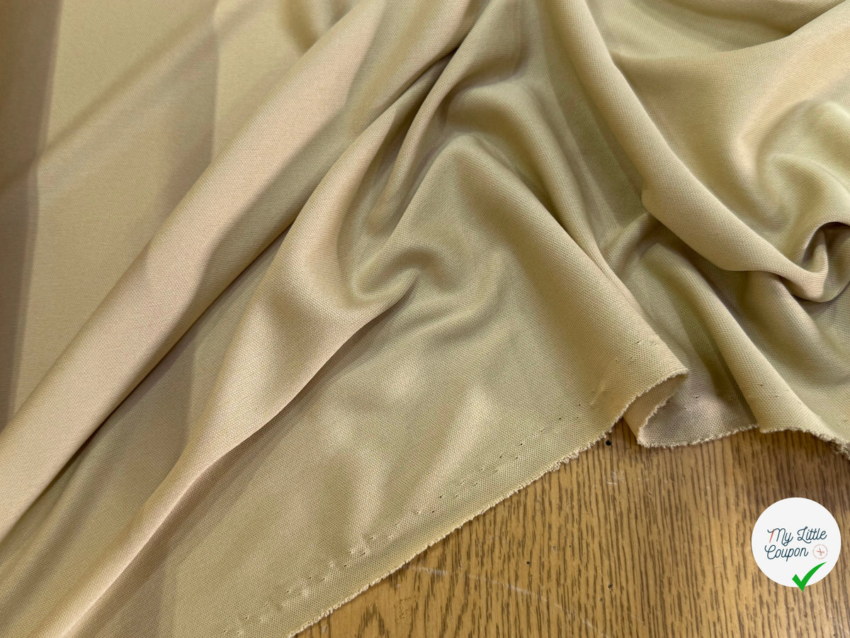 MAILLE LÉGÈRE BEIGE TAUPE 100% POLYAMIDE TOUCHER AGRÉABLE - My Little Coupon