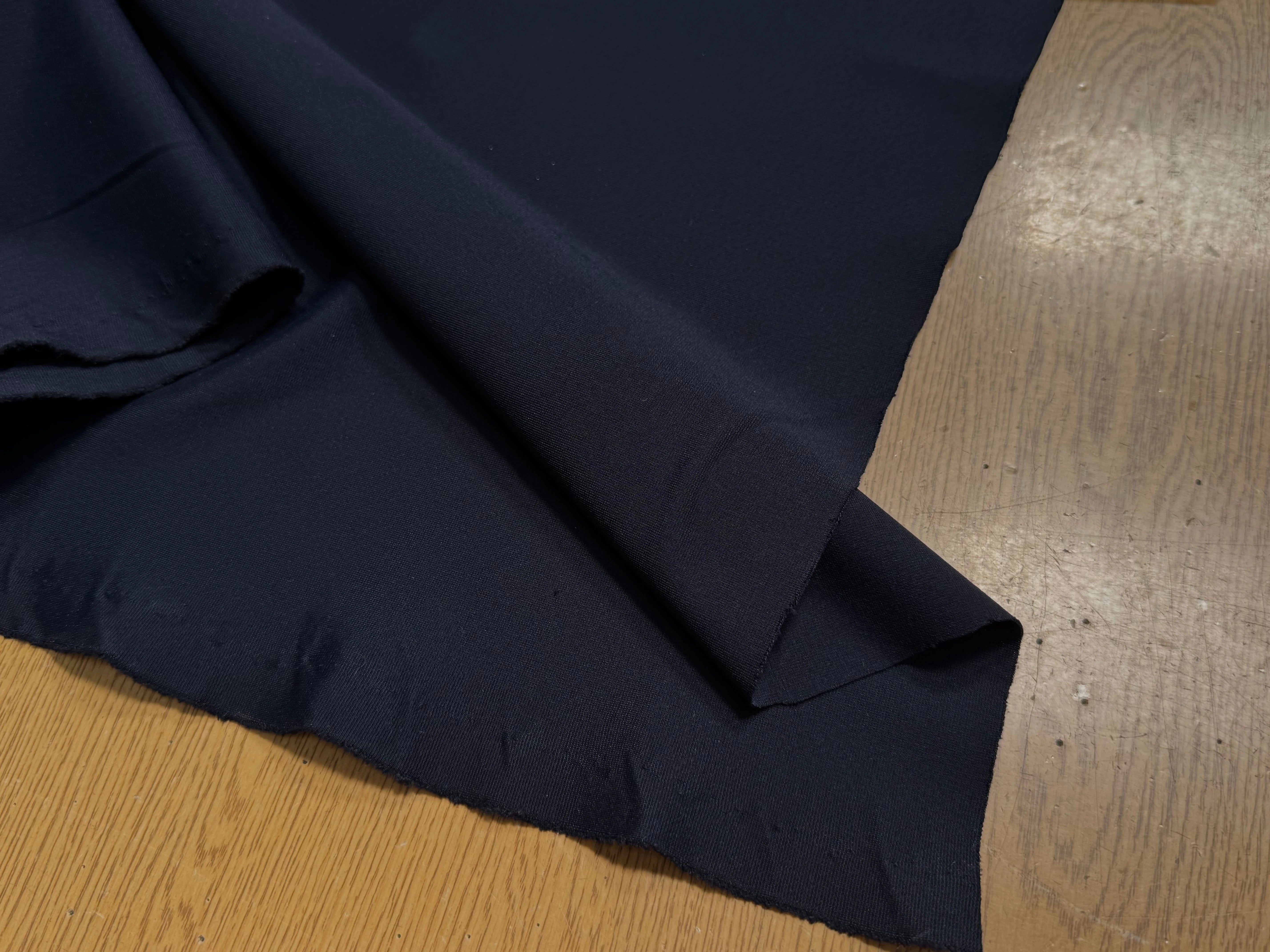 MAILLE LOURDE 100% POLYAMIDE STRETCH LÉGÈREMENT SATINÉ BLEU MARINE - My Little Coupon