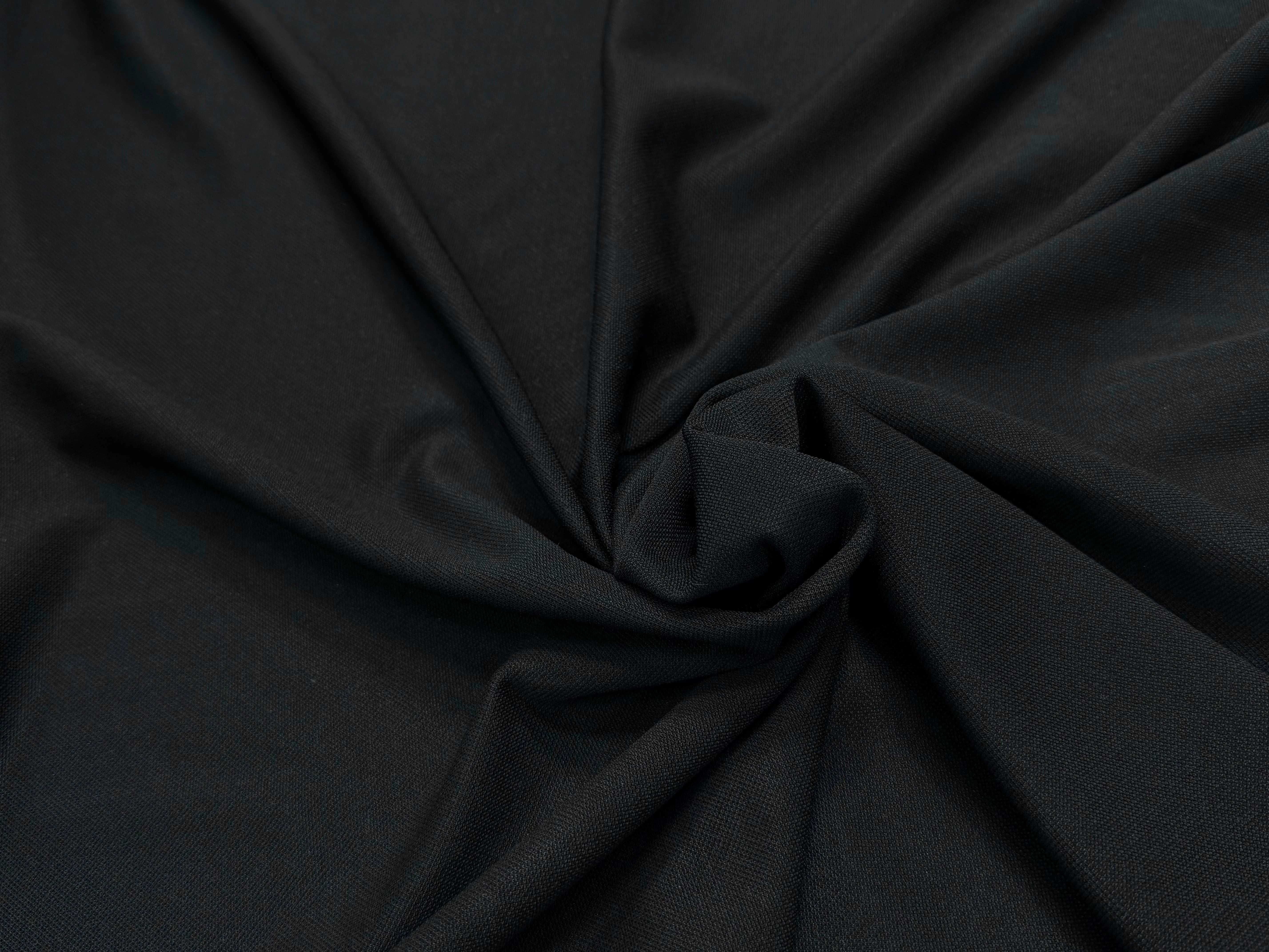 MAILLE LOURDE 76% VISCOSE ULTRA STRETCH NOIR LÈGEREMENT SATINÉ ASPECT PIQUÉ - My Little Coupon