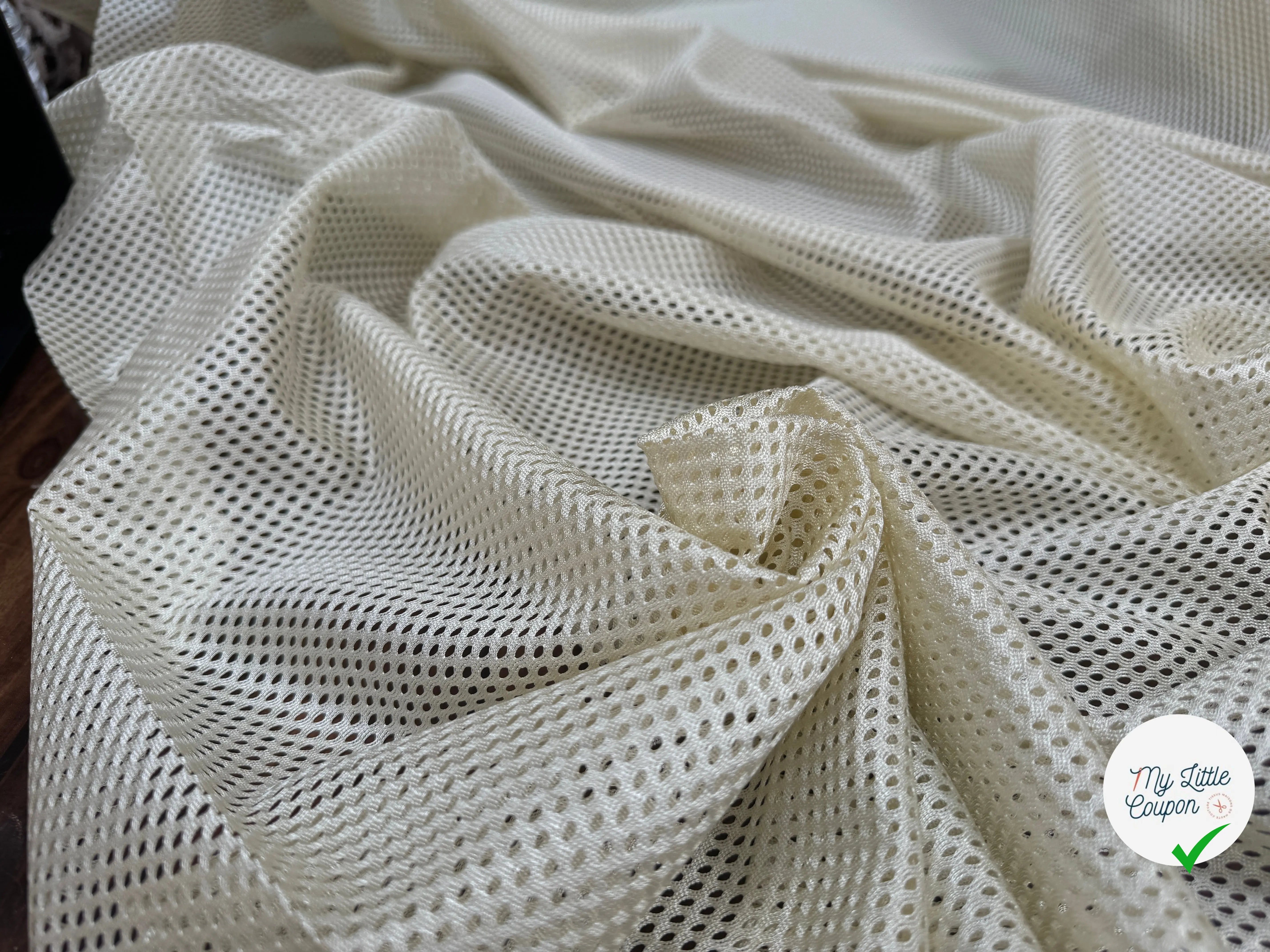 MAILLE PERFORÉE MESH BEIGE - My Little Coupon