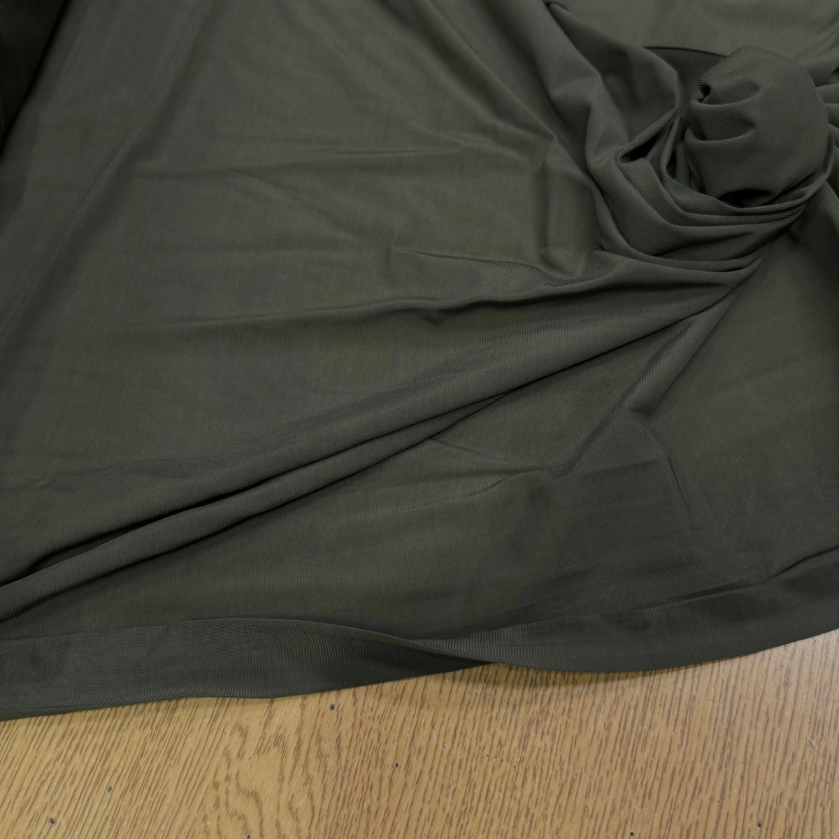 MAILLE VISCOSE SECONDE PEAU LEGÈRE VERT KAKI - My Little Coupon