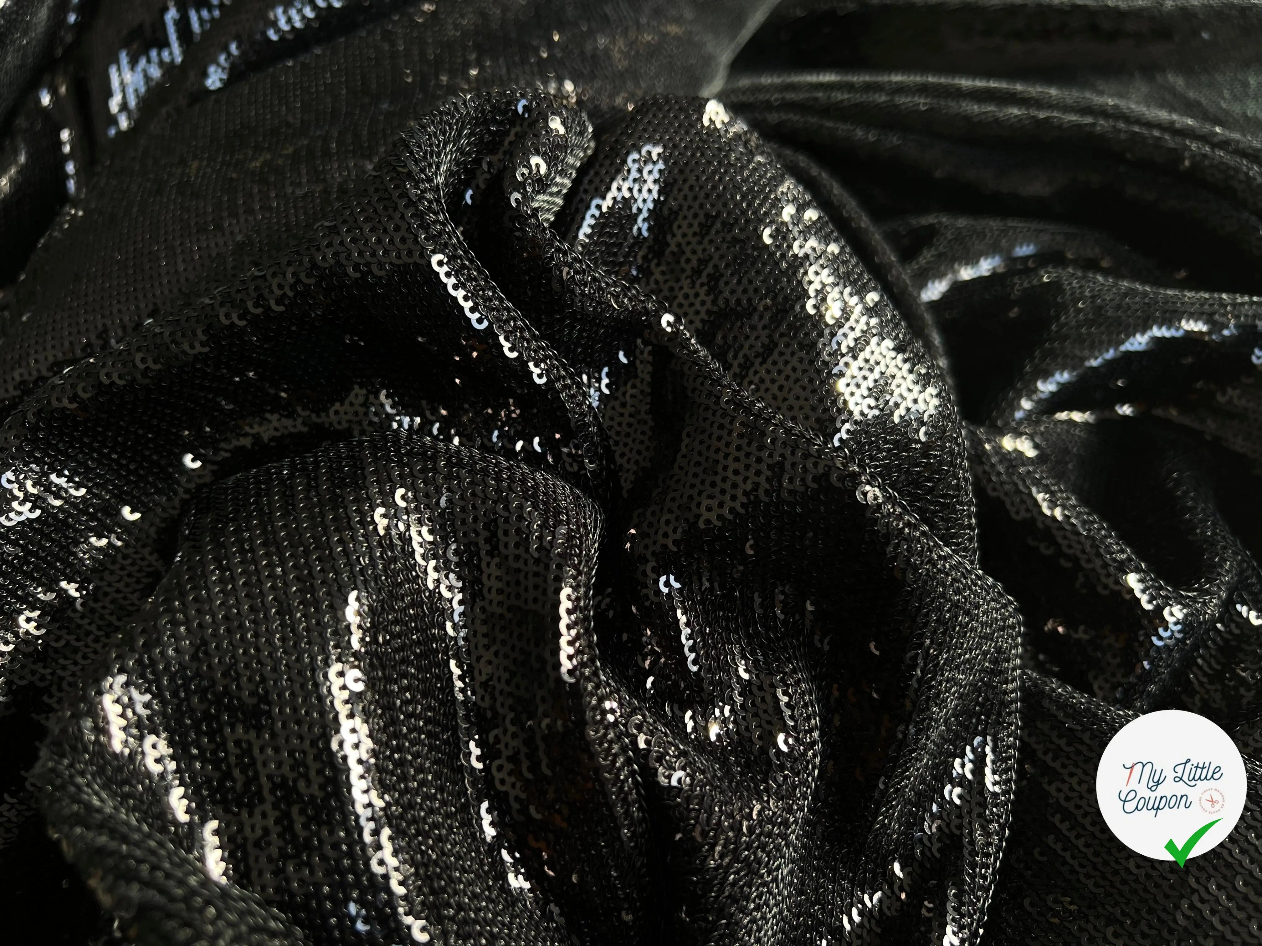 MINI SEQUIN NOIR STRUCTURE DENSE - coupon de 2 mĂštres 50 - My Little Coupon - tissu - coudre