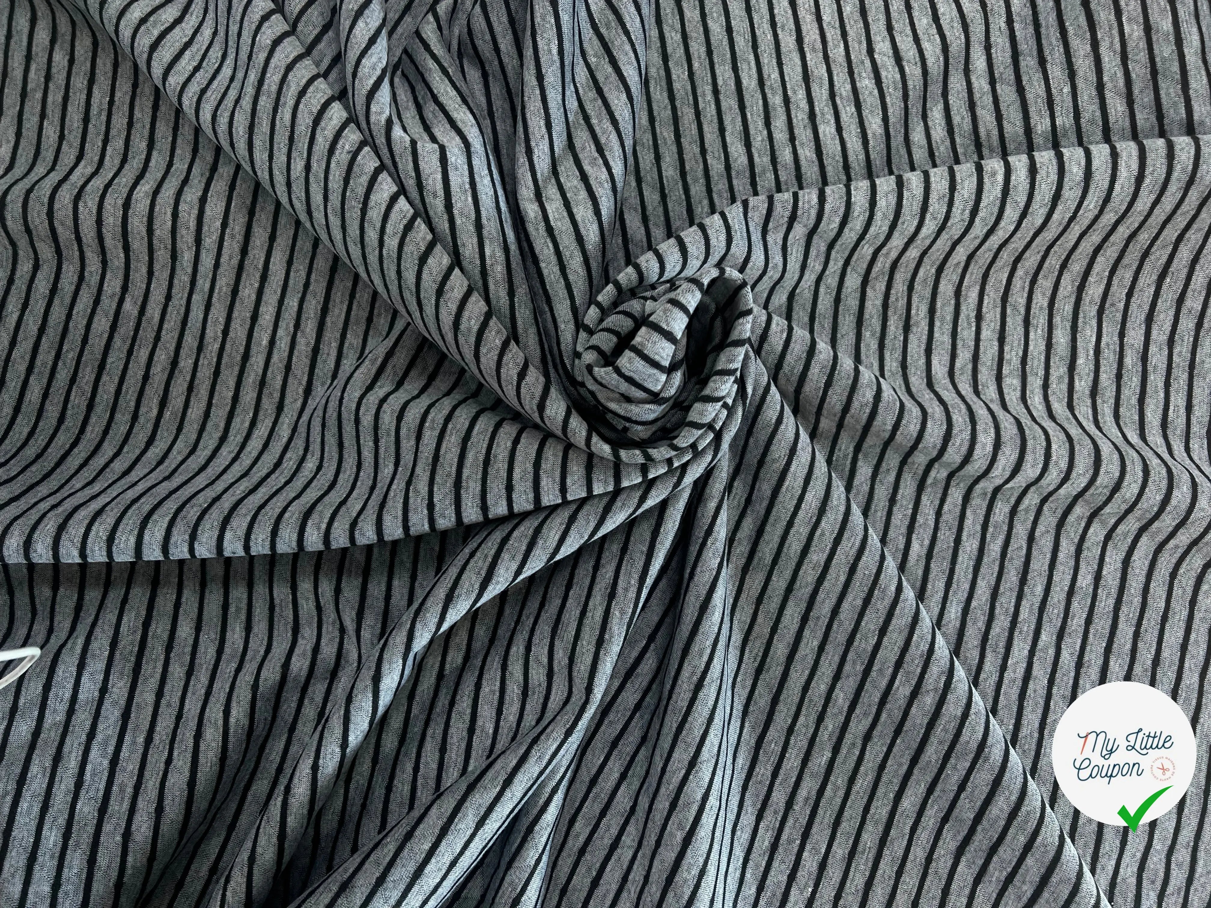 MOLLETON GRIS RAYURES NOIRES - My Little Coupon
