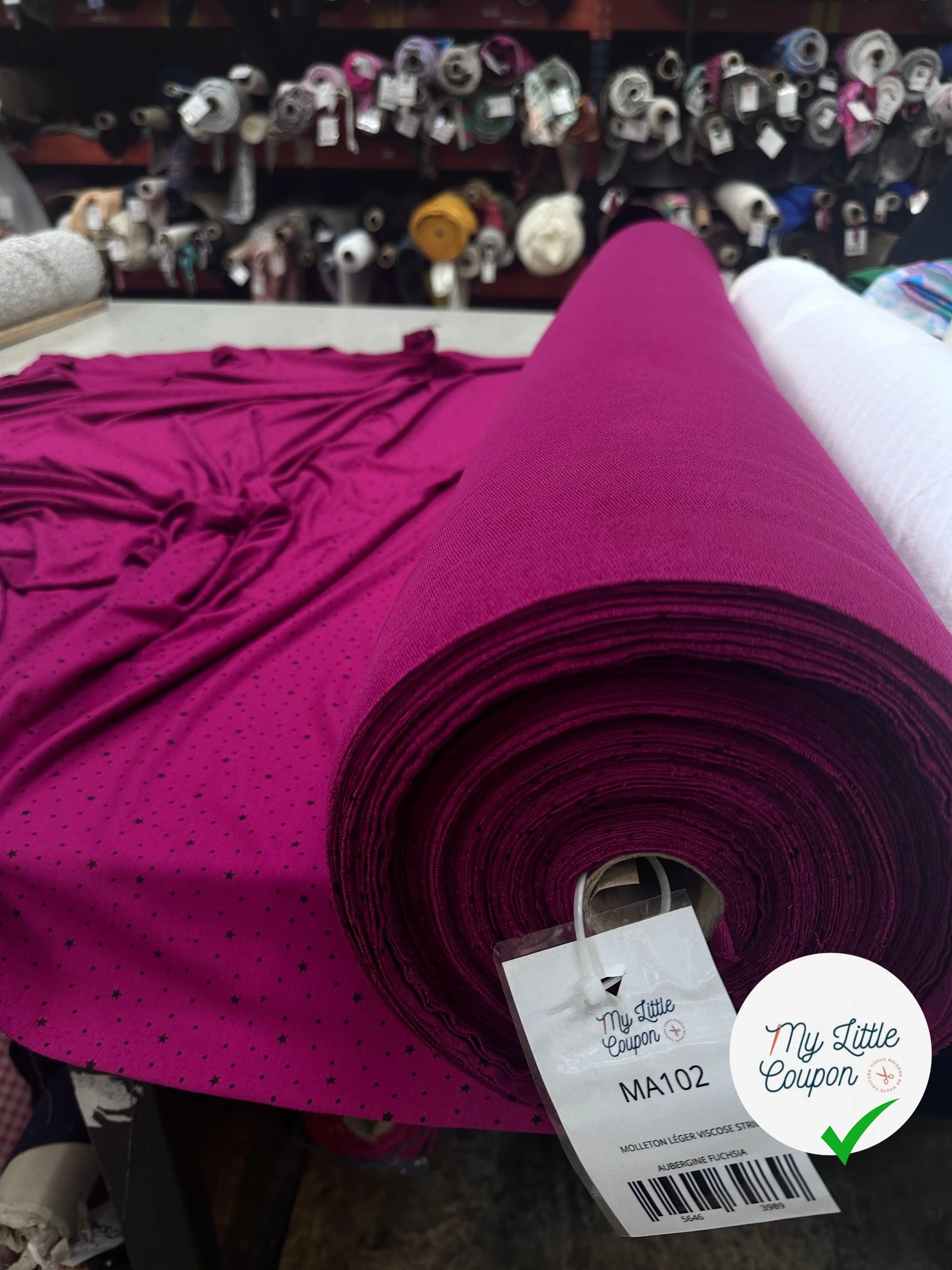 MOLLETON LÉGER VISCOSE STRIÉ AUBERGINE FUCHSIA ÉTOILE - My Little Coupon