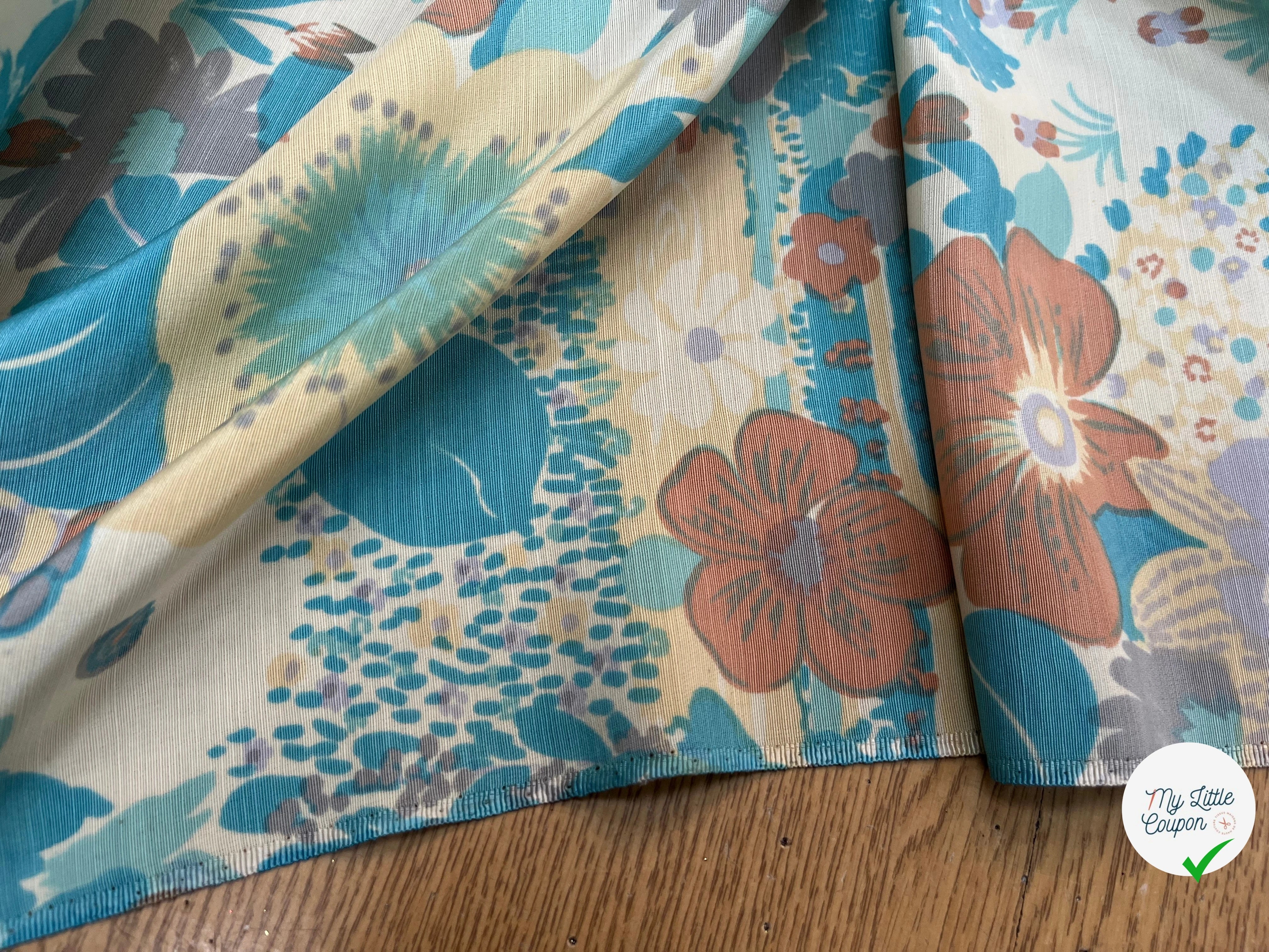 OTTOMAN LAINE VISCOSE FOND ÉCRU MOTIF FLEURS BLEU MARRON VERT 95CM - My Little Coupon