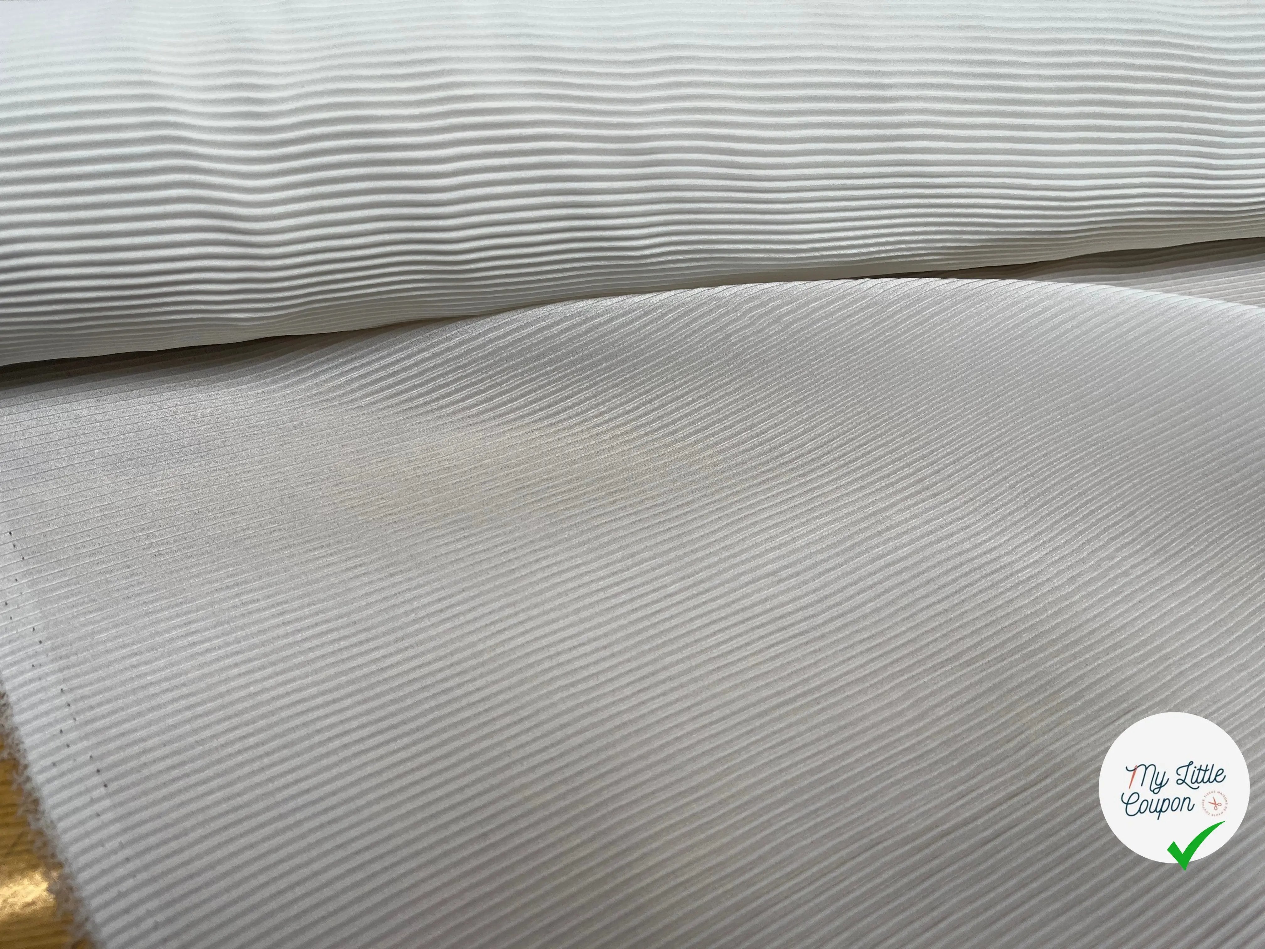 OTTOMAN ULTRA STRECH BLANC CASSÉ - My Little Coupon