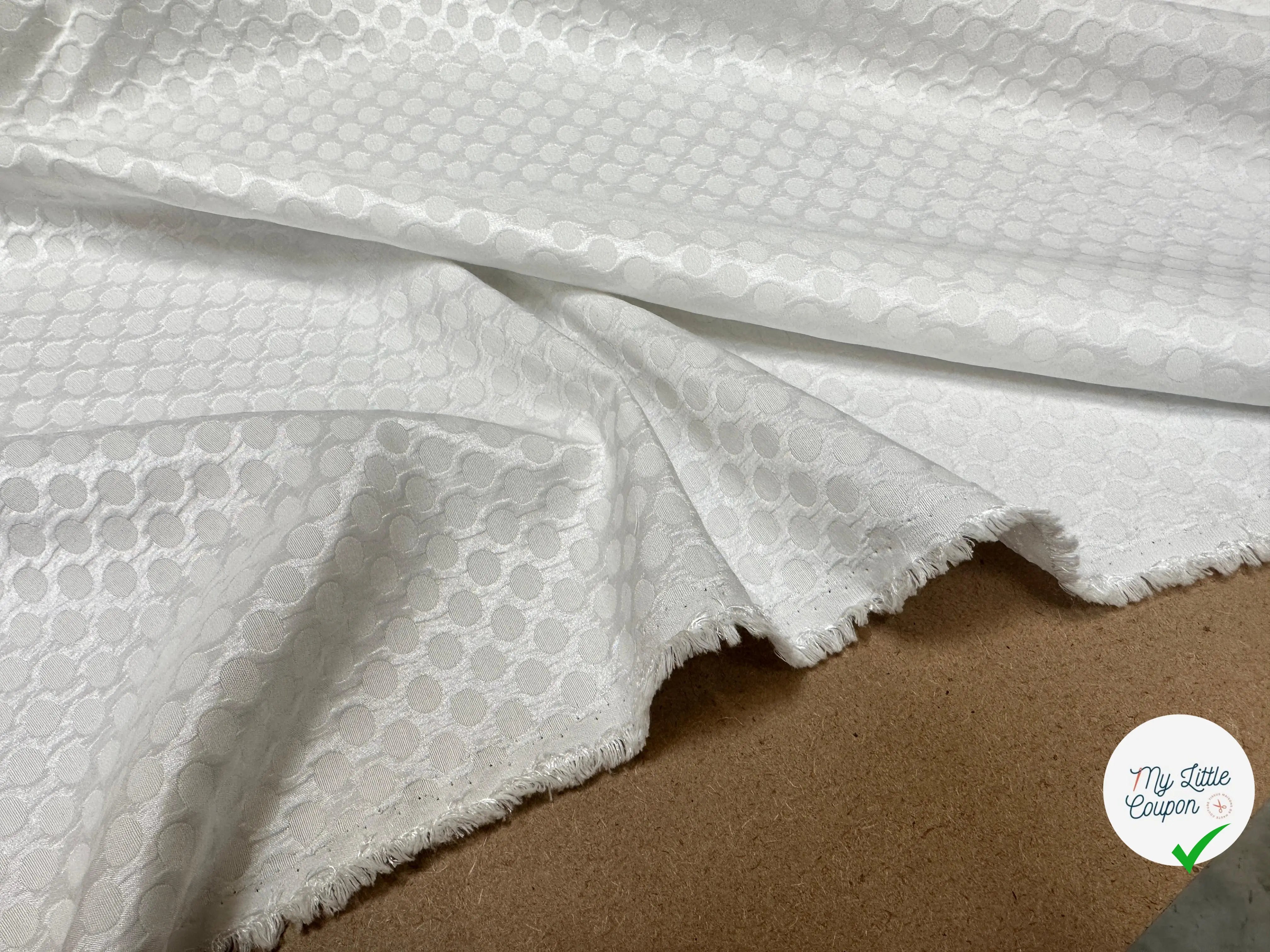 PIQUÉ FLUIDE OFF WHITE CERCLES ITALIAN - My Little Coupon