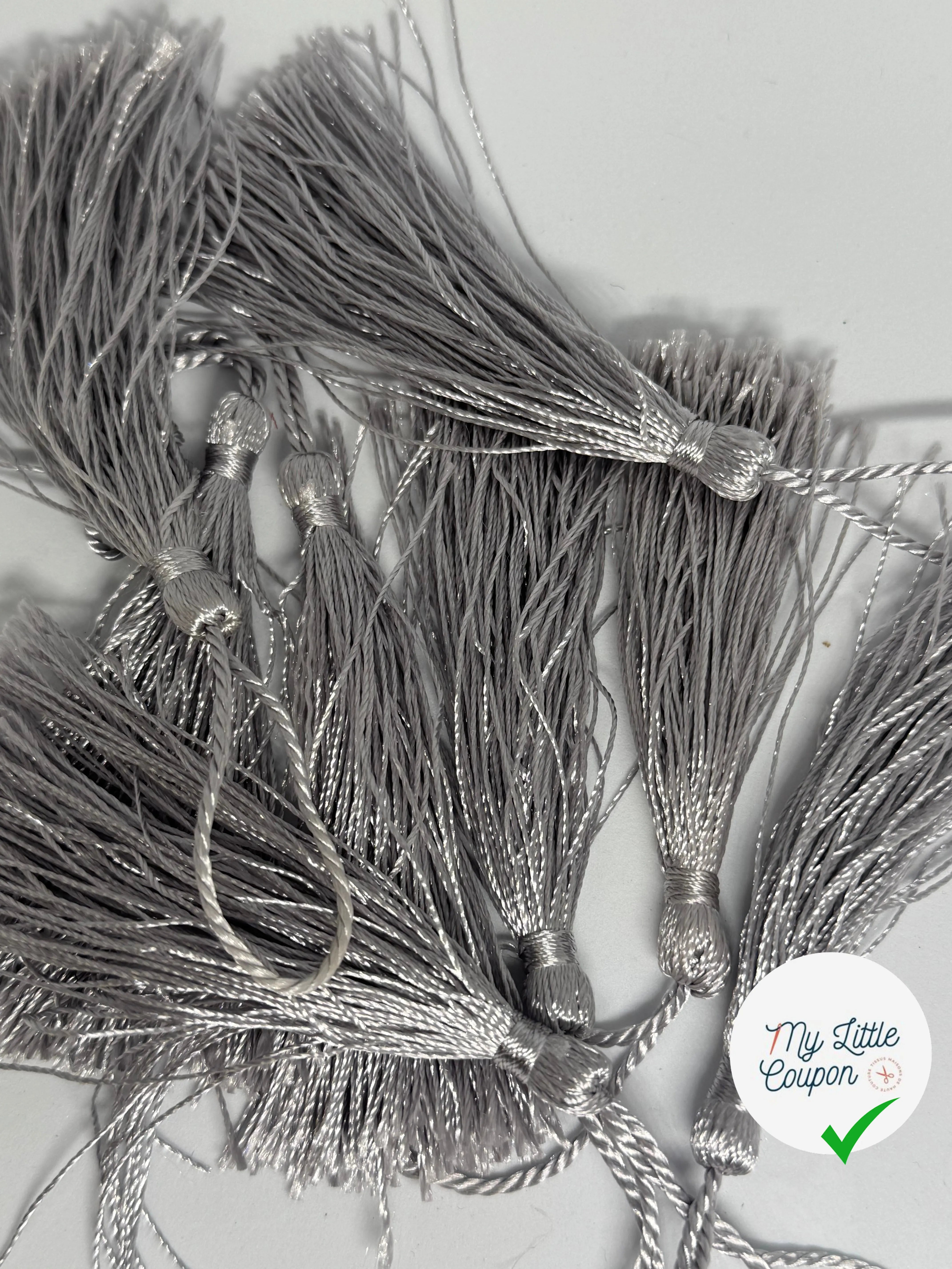 POMPON EFFET ARGENTÉ - My Little Coupon