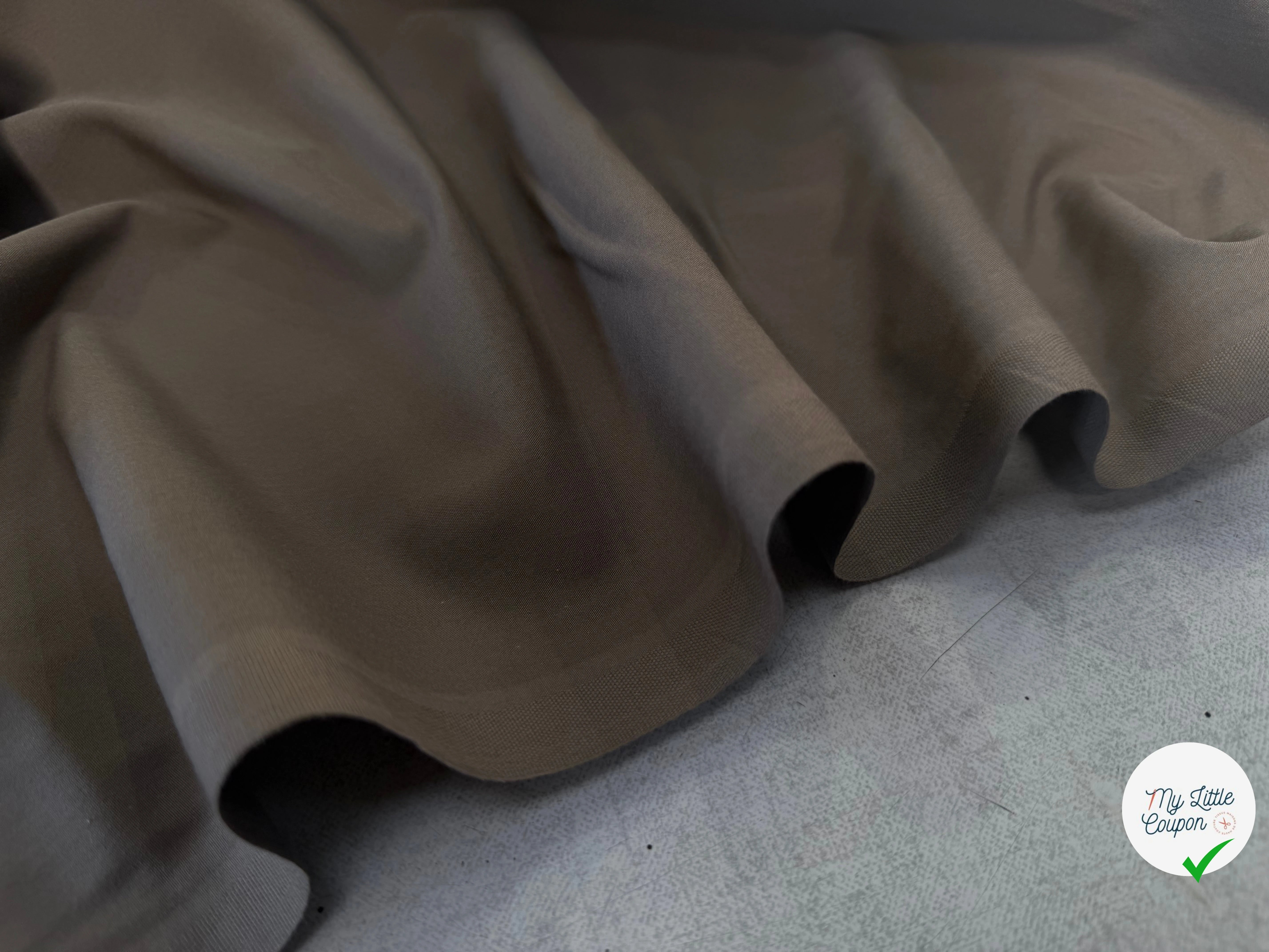 POPELINE COTON TAUPE LAIZE 150 - My Little Coupon