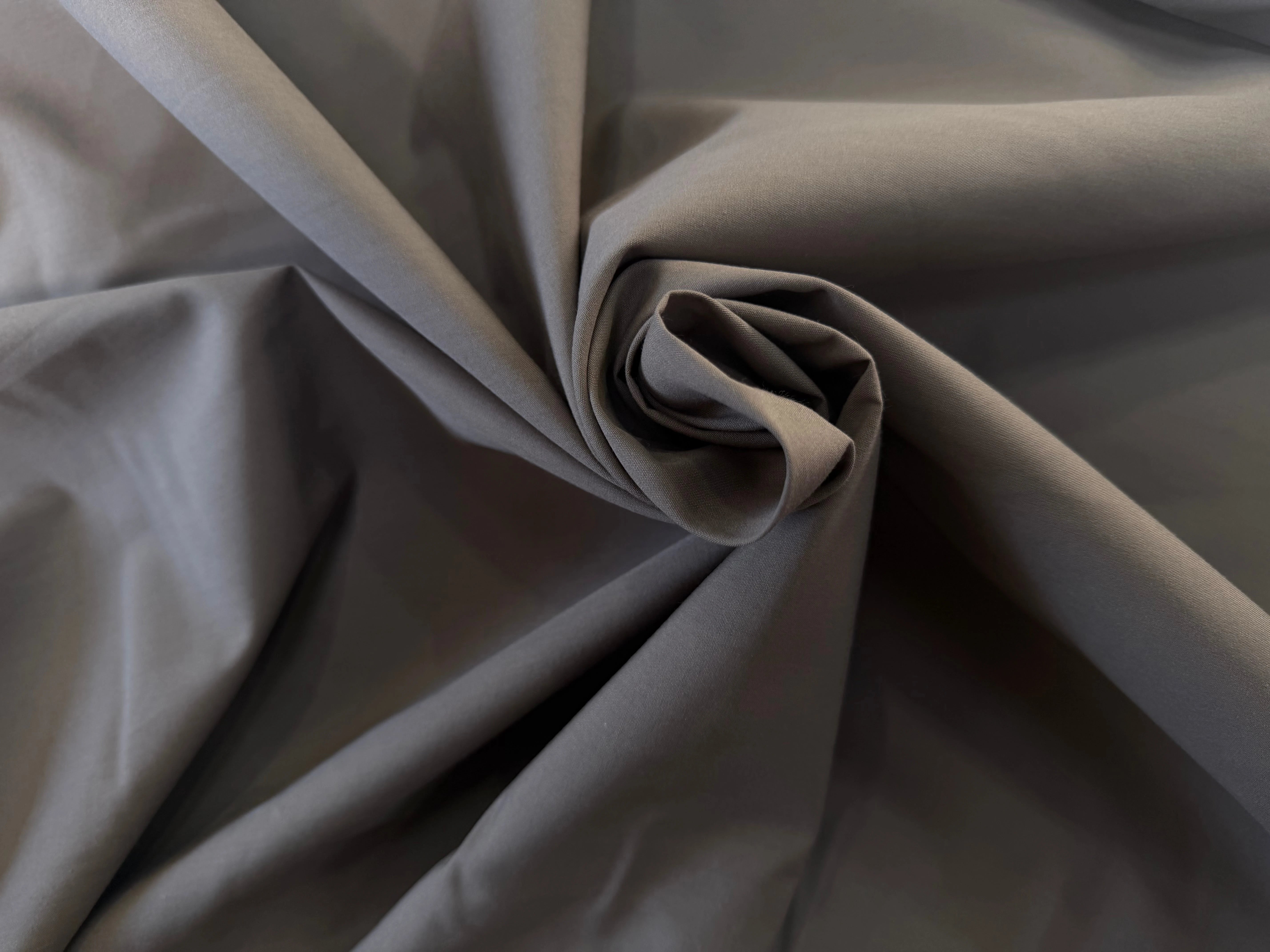 POPELINE COTON TAUPE LAIZE 150 - My Little Coupon