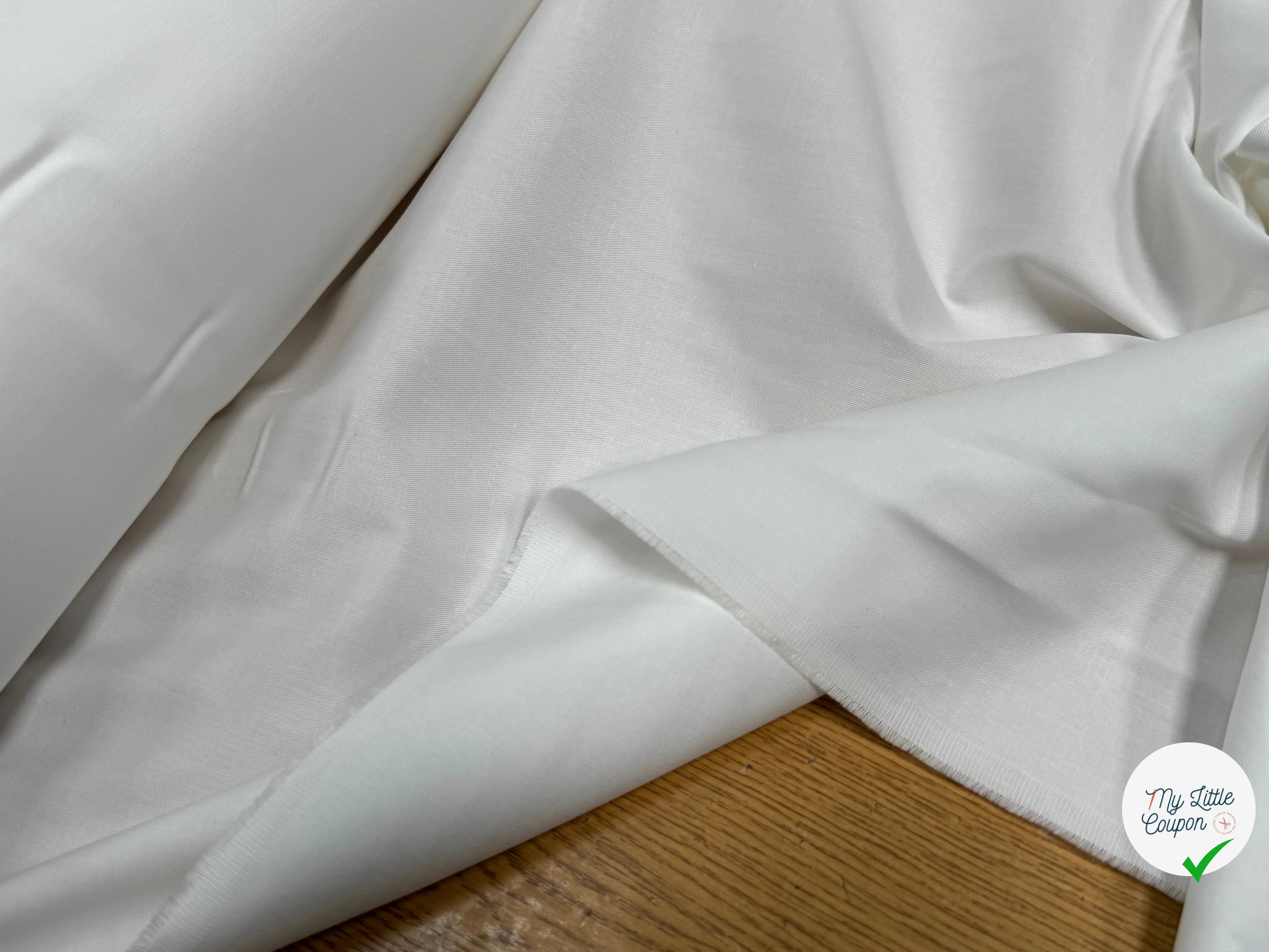 POPELINE DE COTON LÉGÈREMENT SERGÉE QUALITÉ COUTURE BLANC - My Little Coupon