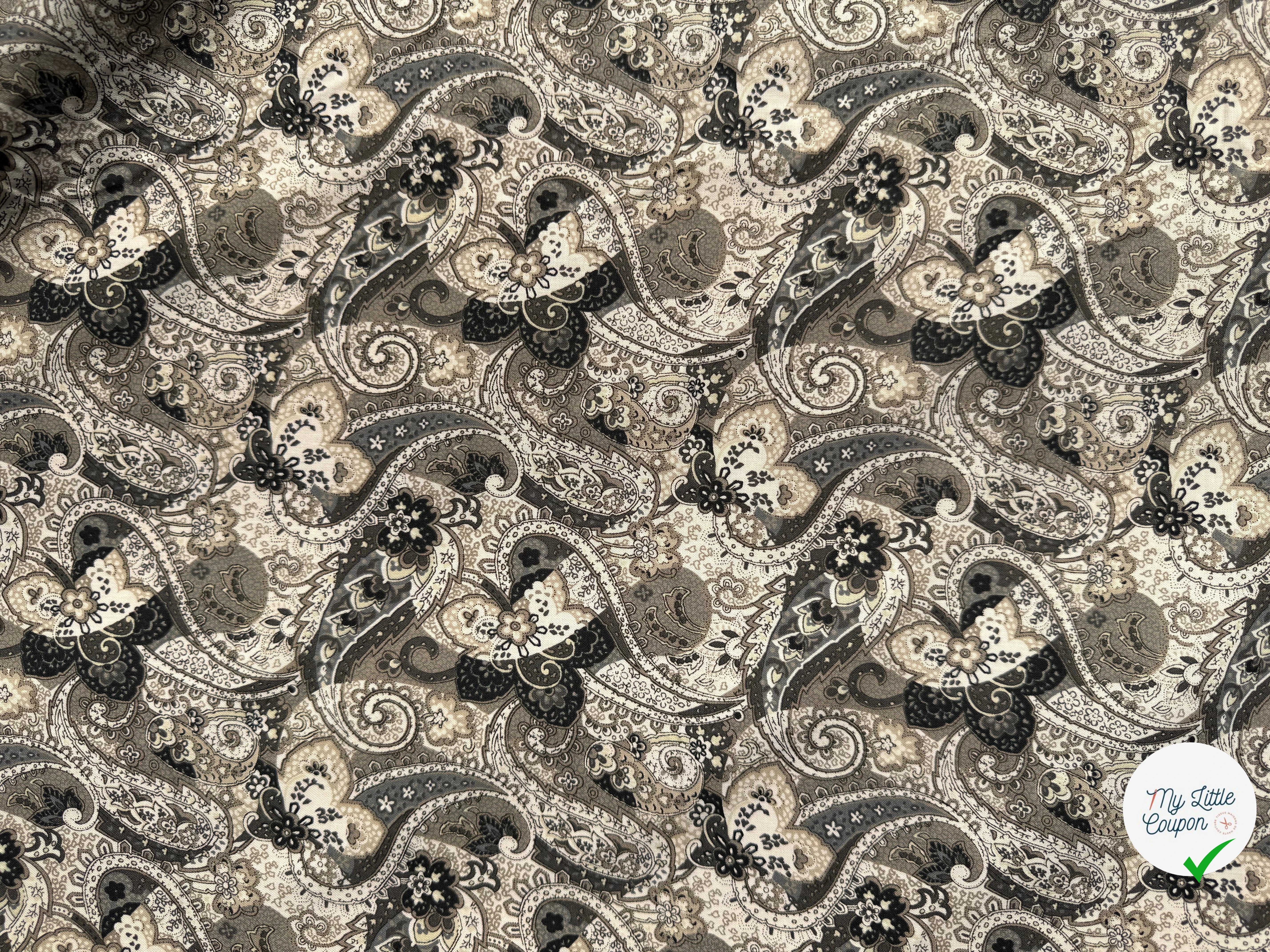 POPELINE DE COTON MOTIFS PAISLEY TENDANCE GRIS - My Little Coupon