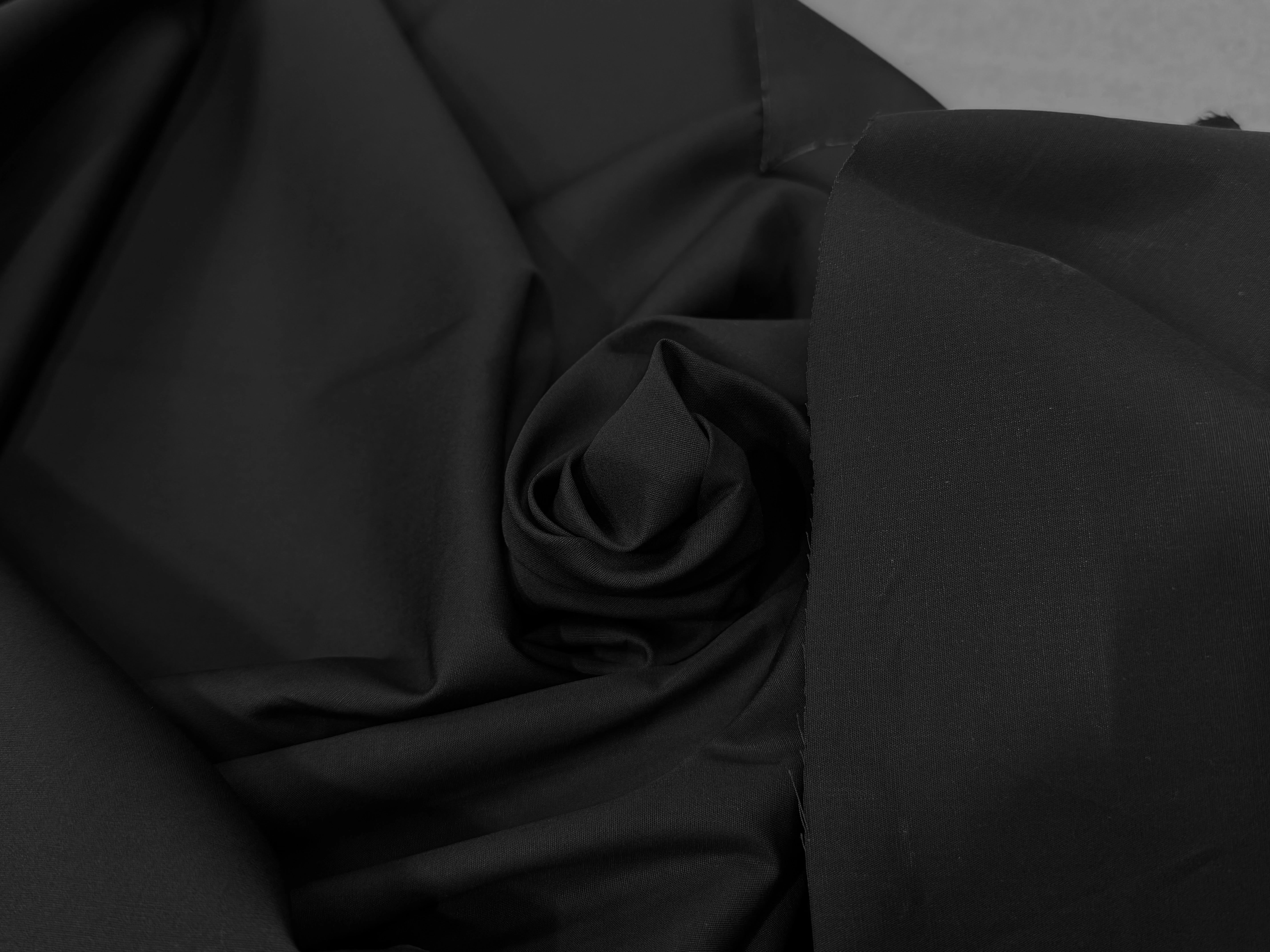 POPELINE DE COTON NOIR 150 CM - My Little Coupon