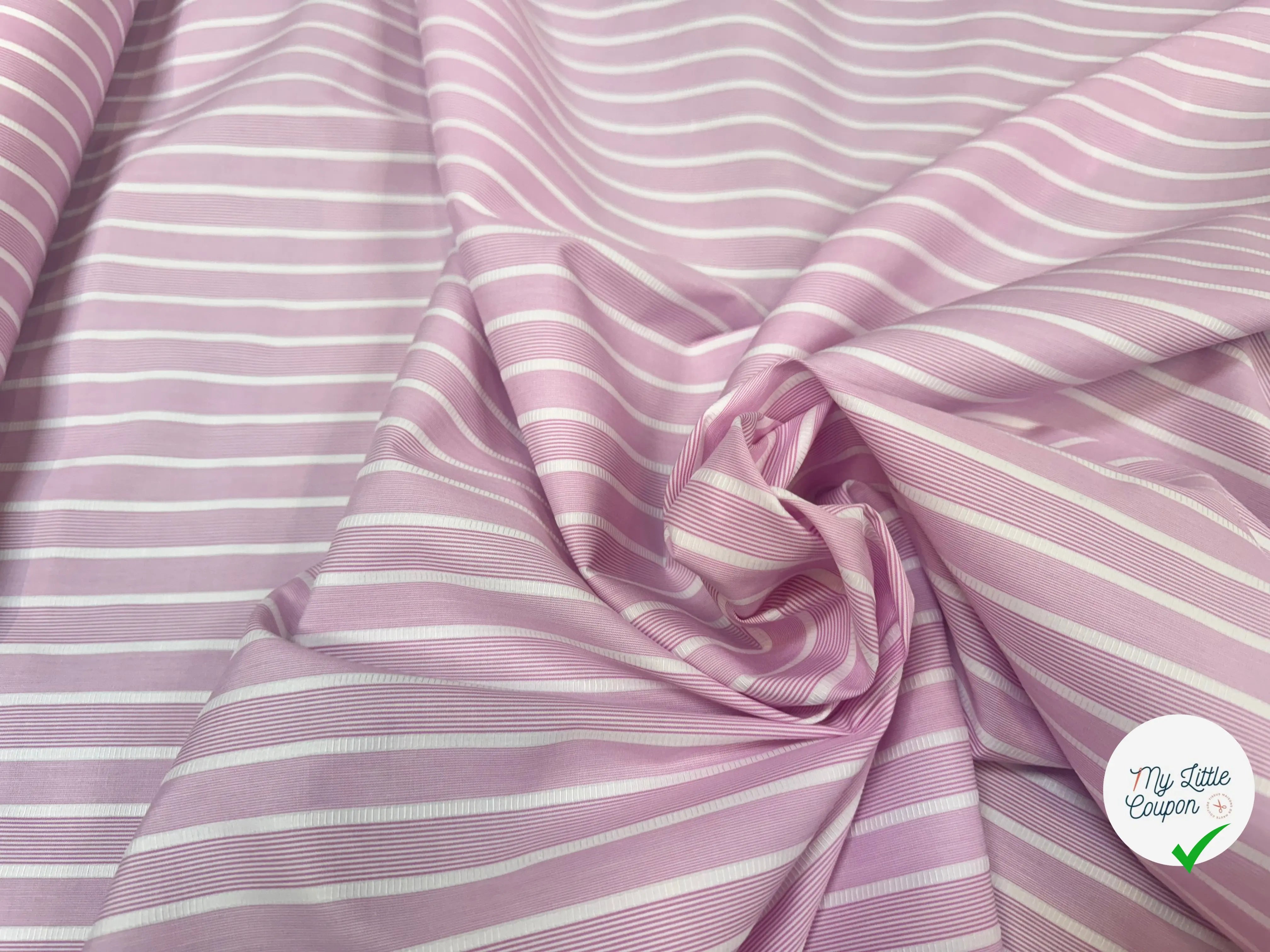 POPELINE DE COTON ROSE RAYURES BLANCHES - My Little Coupon