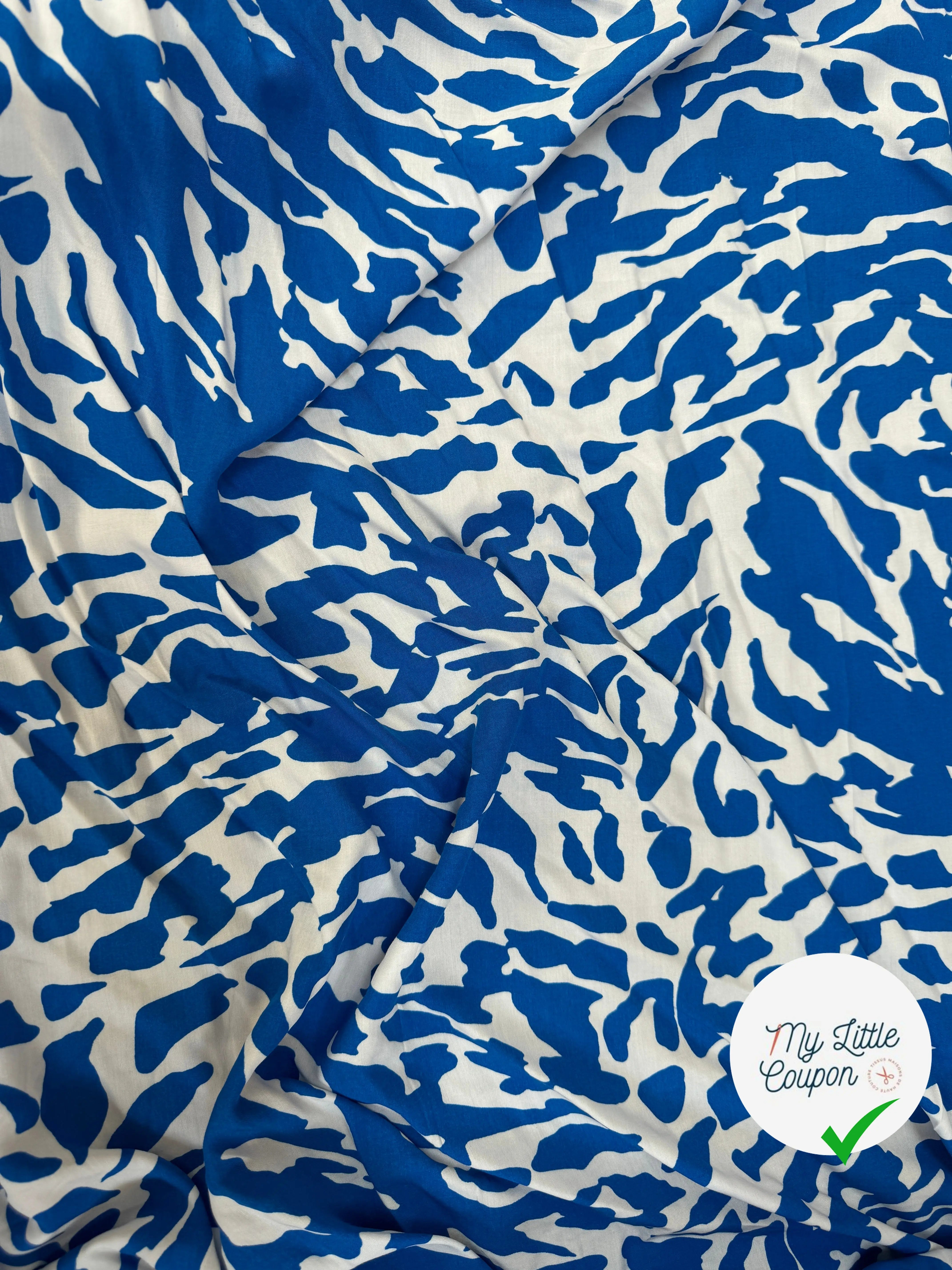 POPELINE DE VISCOSE TISSU IMPRIMÉ CAMOUFLAGE BLEU - My Little Coupon