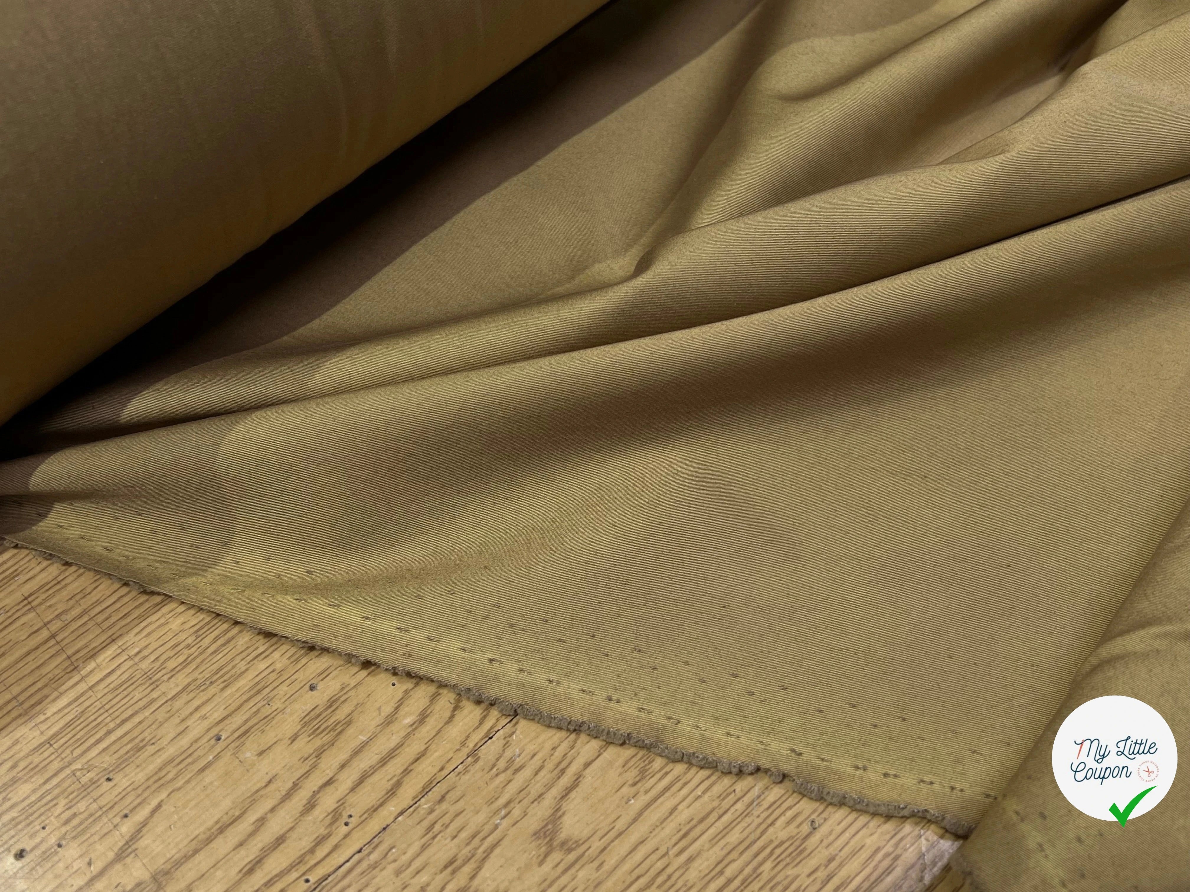 POPELINE LOURDE STRETCH BEIGE FONCÉ 98% COTON EFFET CRAQUANT - My Little Coupon