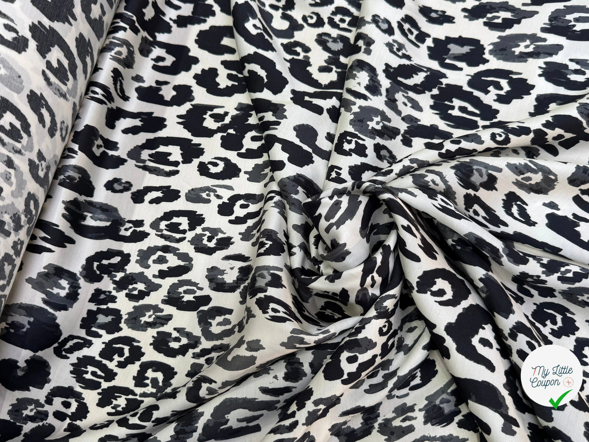 SATIN 100% VISCOSE SUPER FLUIDE ET DOUCE FOND ÉCRU LÉOPARD NOIR - My Little Coupon
