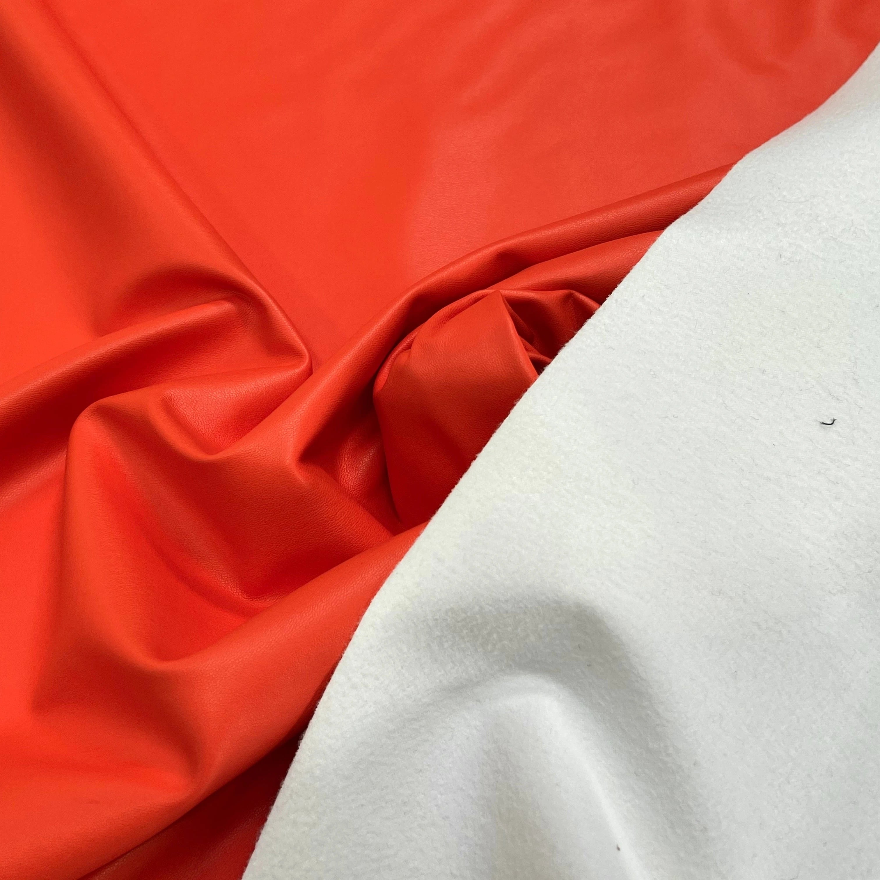 SATIN CUIR ORANGE ENVERS MICROPOLAIRE BLANCHE - My Little Coupon