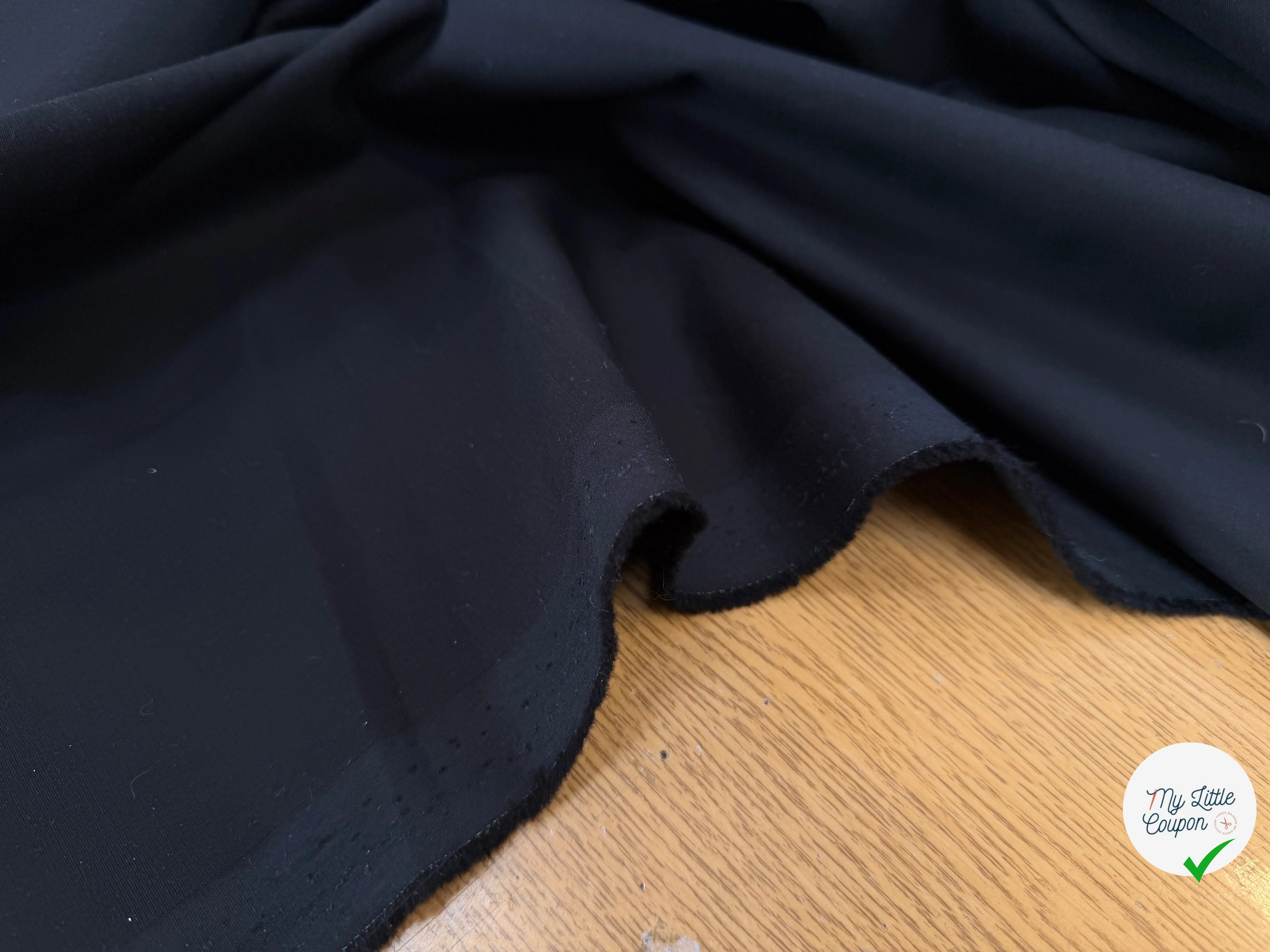 SATIN DE COTON NOIR 2% EA SUPERBE TOMBER - My Little Coupon