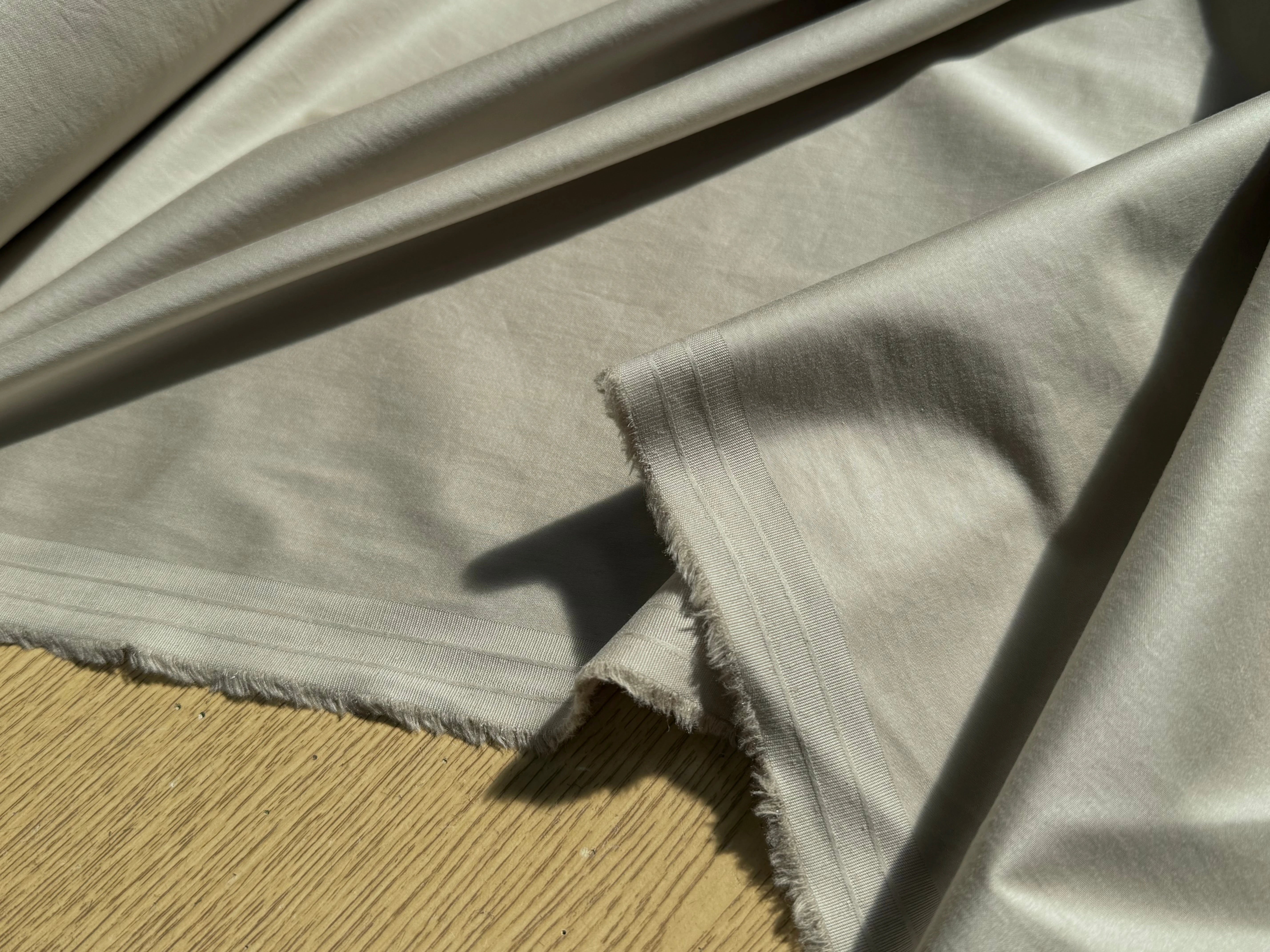 SATIN DE COTON STRETCH BEIGE SUBLIME - My Little Coupon