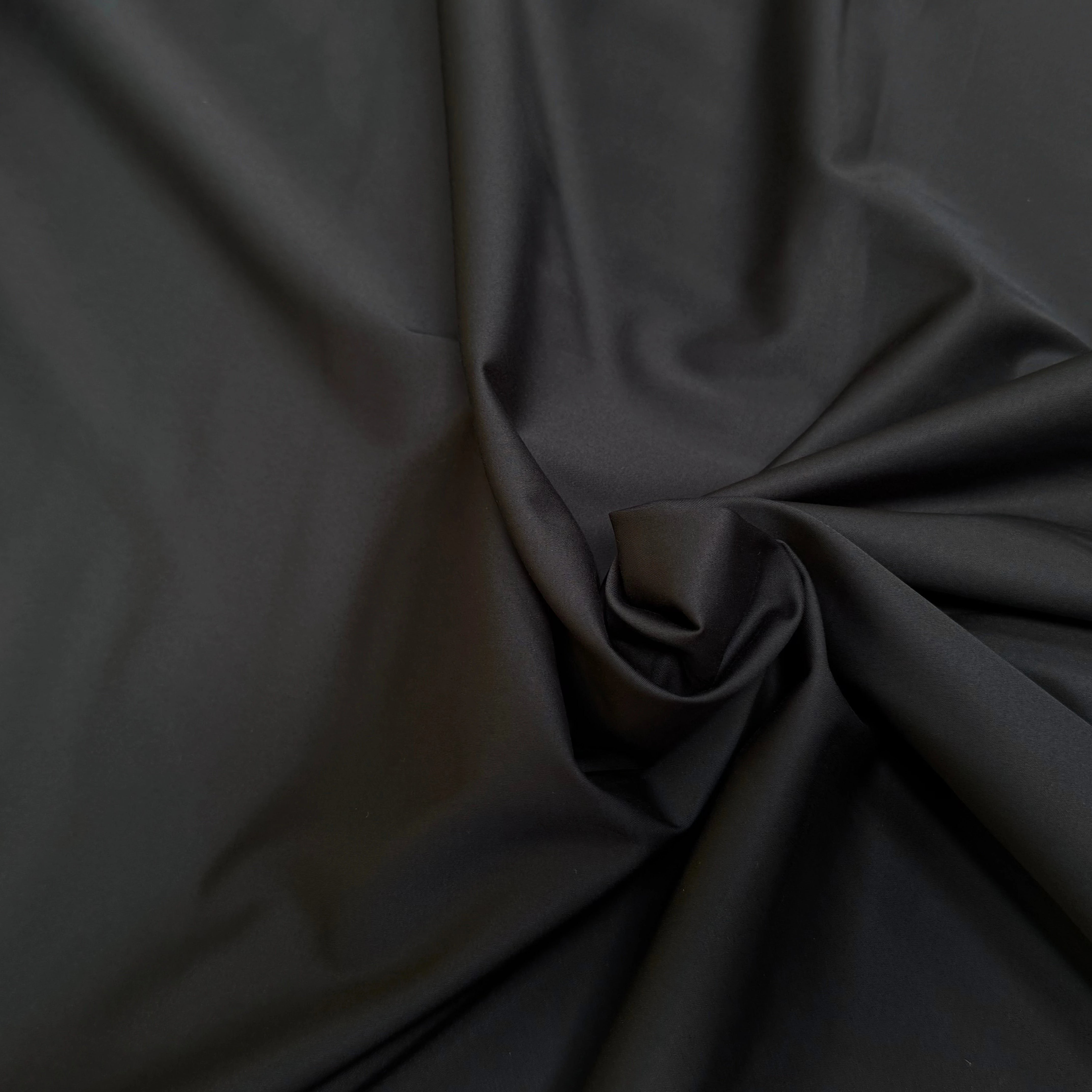 SATIN DE COTON UNI NOIR QUALITÉ COUTURE - My Little Coupon