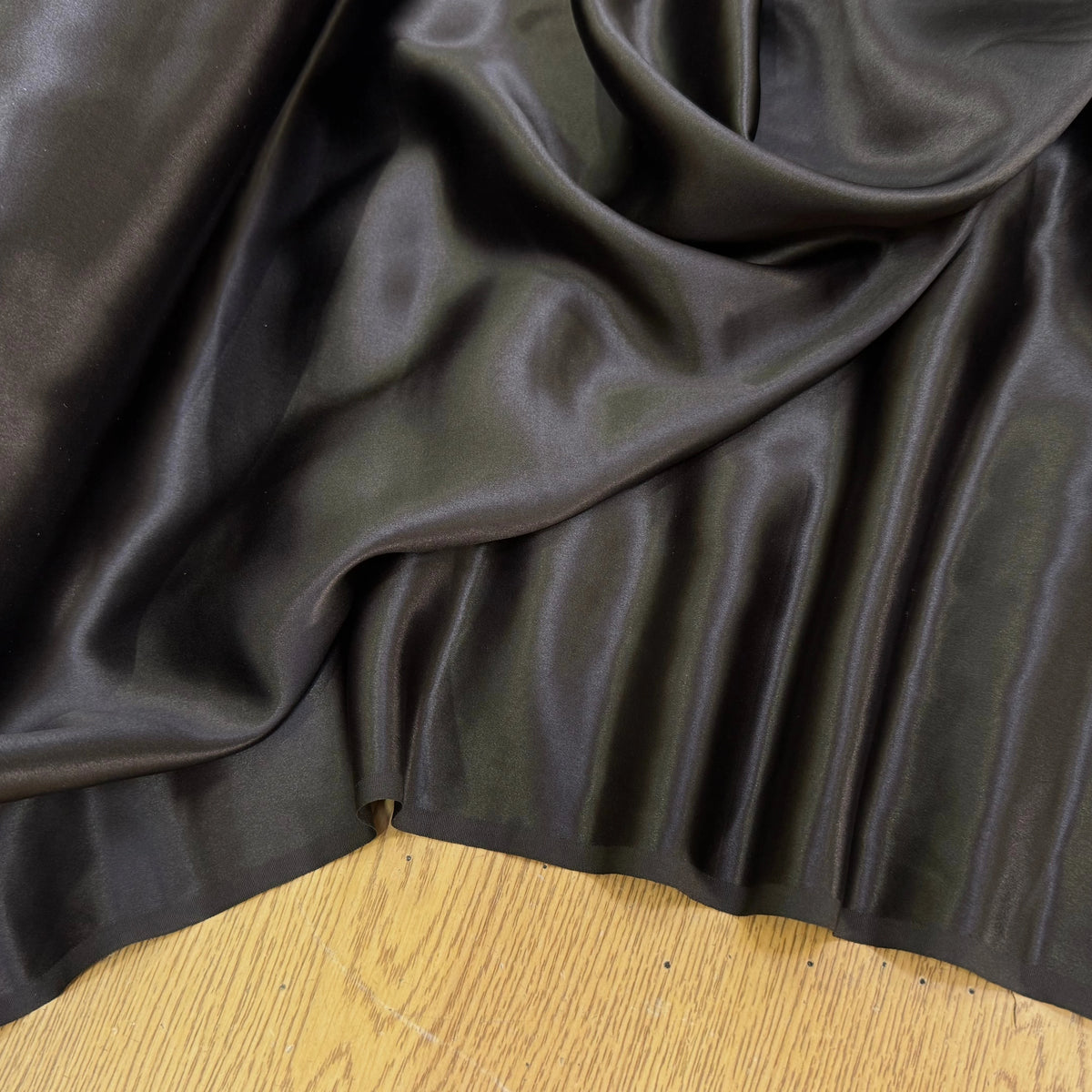 SATIN DE SOIE FLUIDE MARRON NOISETTE - My Little Coupon