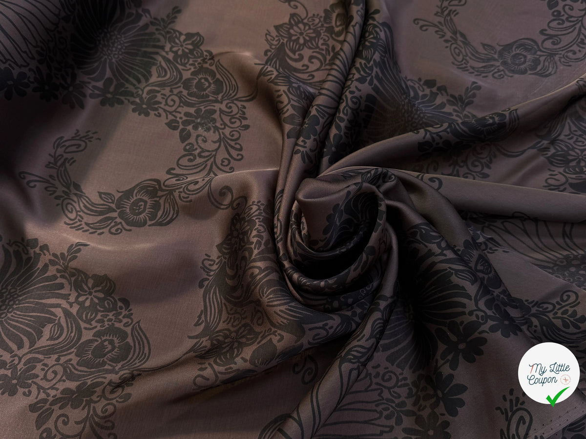 SATIN DE SOIE FLUIDE SMOKY BROWN IMPRIMÉ BASE DE FLEURS - My Little Coupon