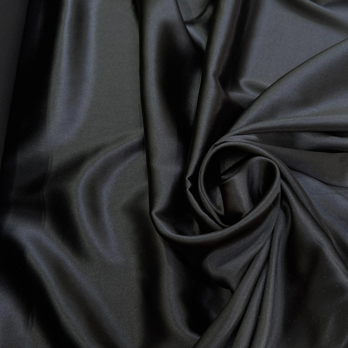 SATIN DE SOIE STRETCH FLUIDE NOIR PREMIUM - My Little Coupon