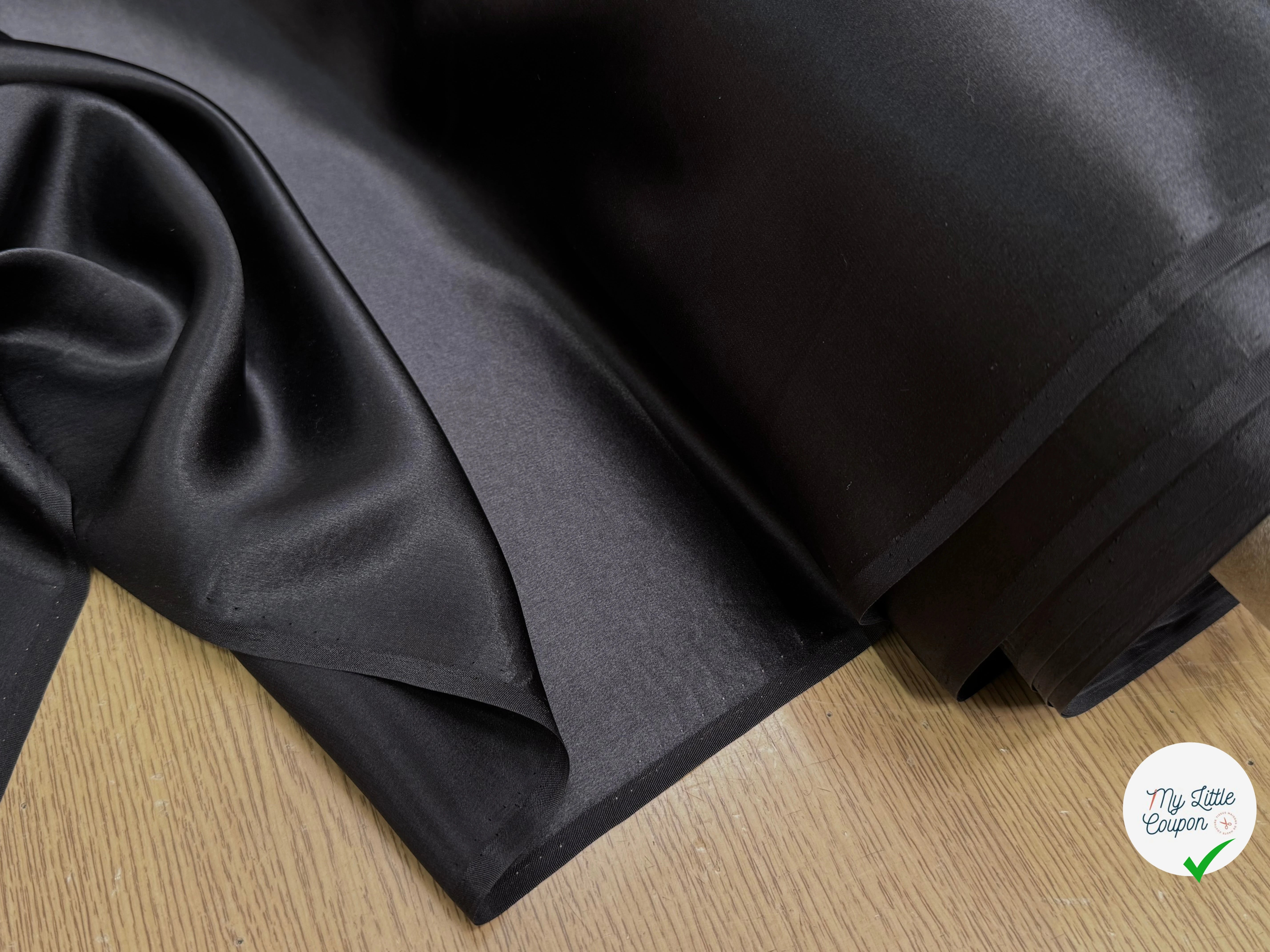 SATIN DE SOIE TRÈS FLUIDE NOIR 100% SOIE - My Little Coupon