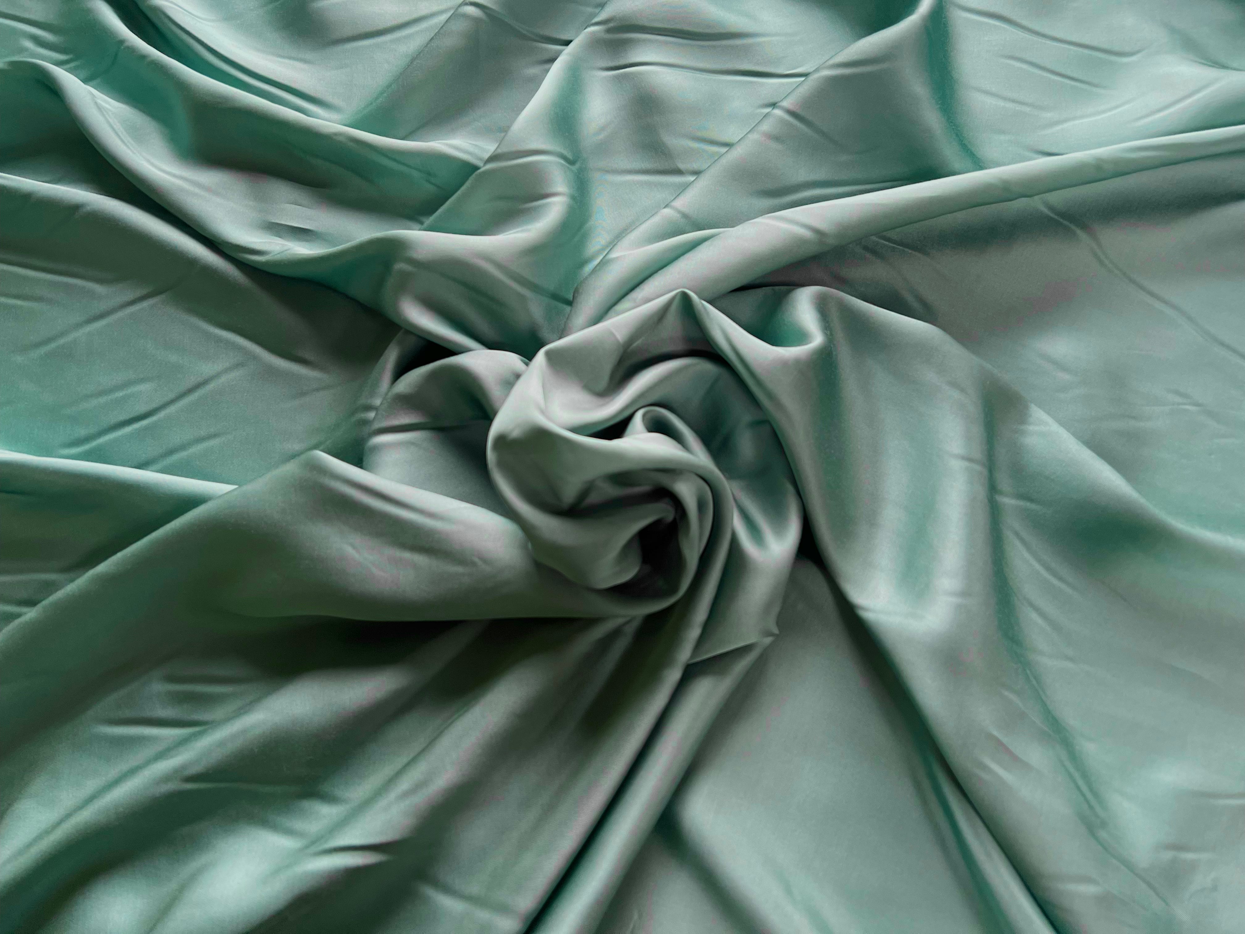 SATIN DE VISCOSE AMANDE - My Little Coupon