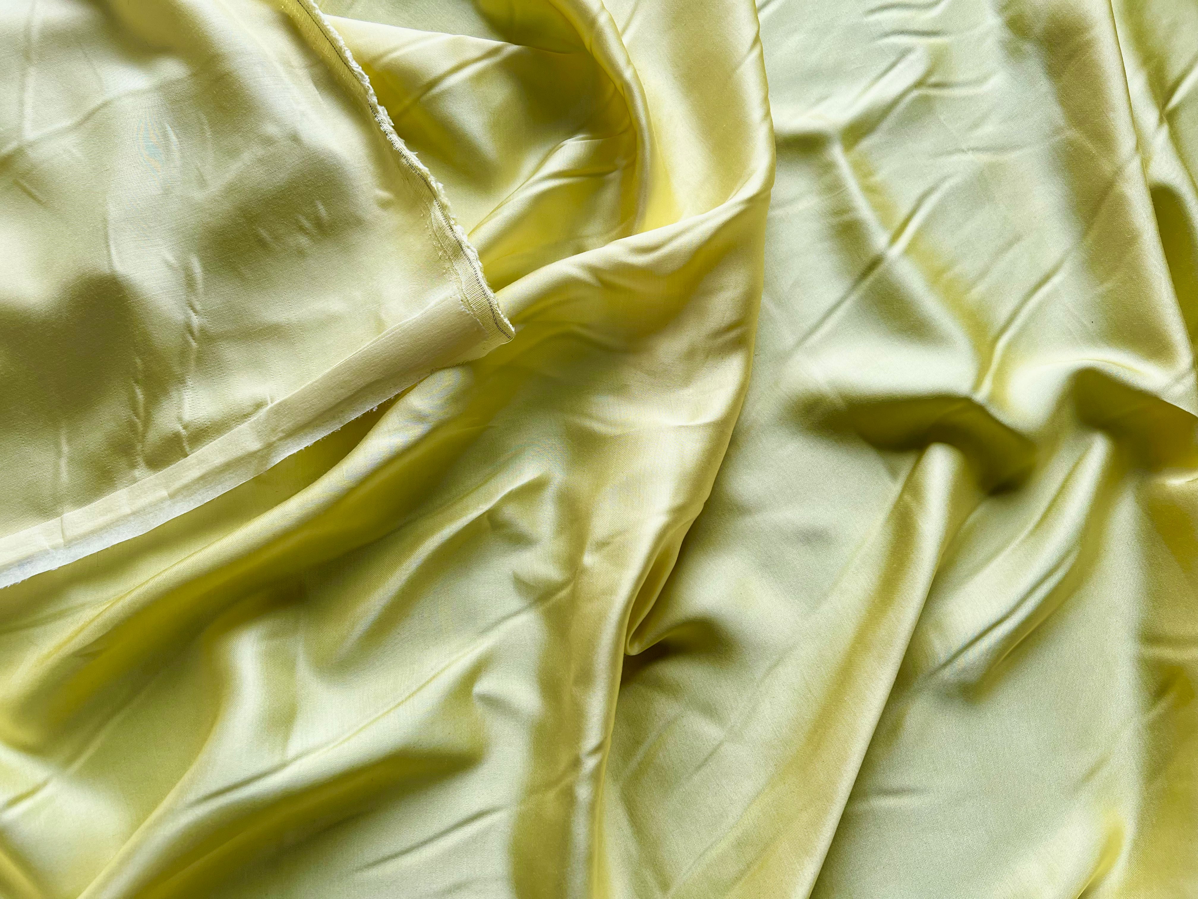 SATIN DE VISCOSE JAUNE CITRON - My Little Coupon