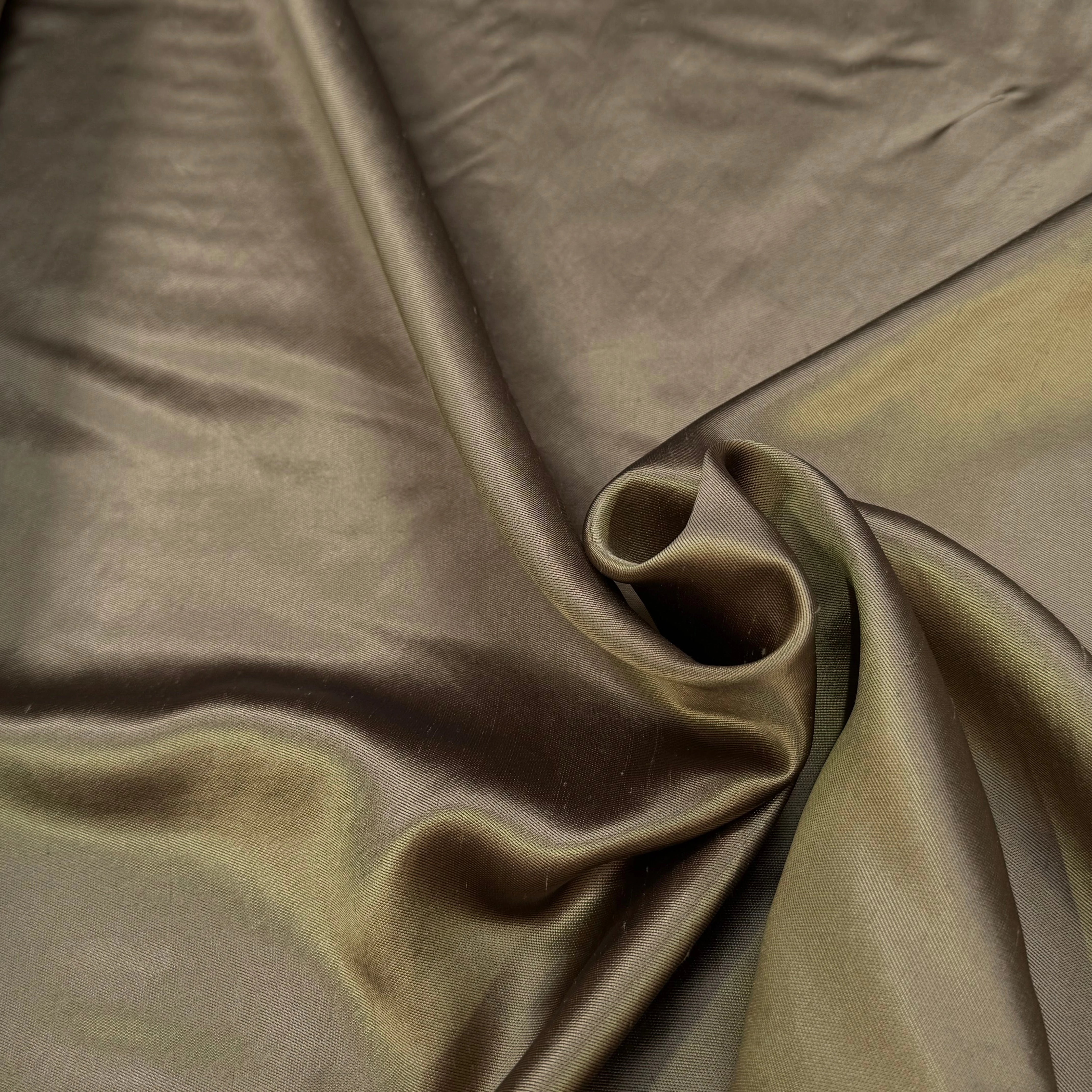 SATIN DUCHESSE TEXTURÉ OR 100% SOIE - My Little Coupon