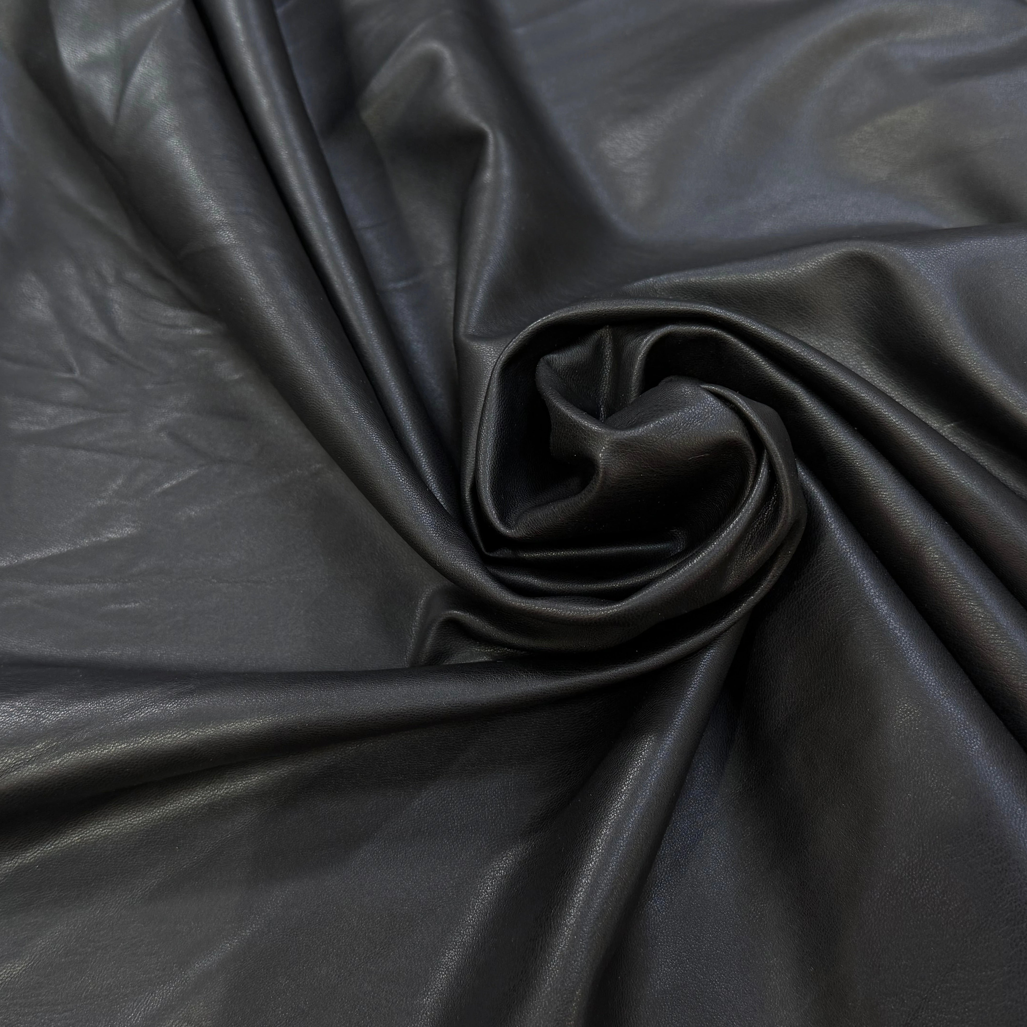 SATIN FAUX CUIR SOUPLE NOIR STRETCH - My Little Coupon