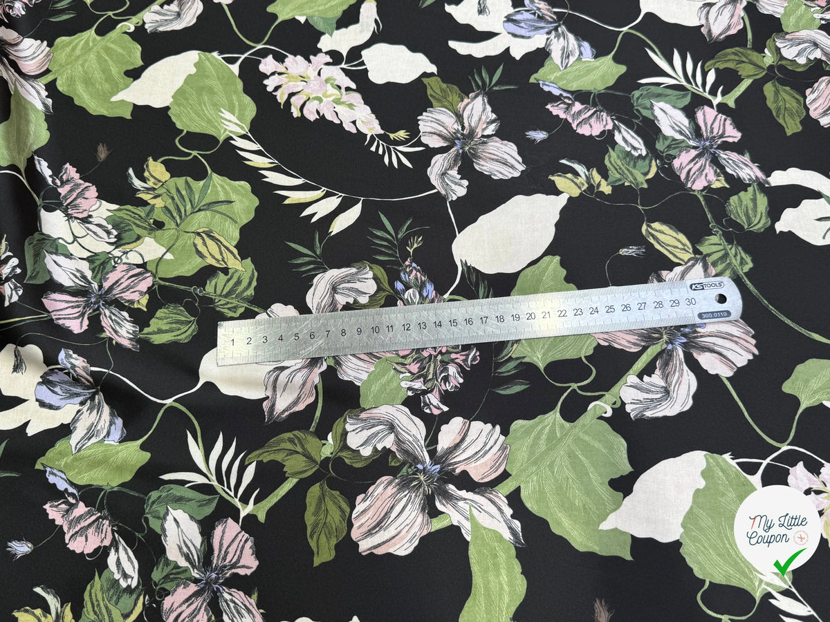 SATIN FLUIDE FOND NOIR SAVANE VERTE MULTICO CHIC - My Little Coupon