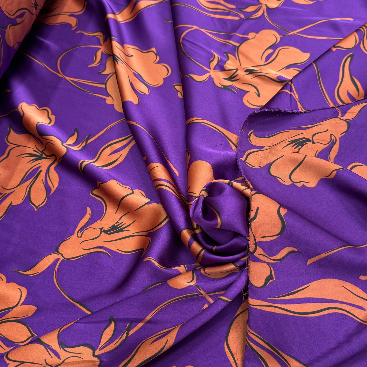 SATIN FLUIDE FOND VIOLET FLORAUX CARAMEL - My Little Coupon