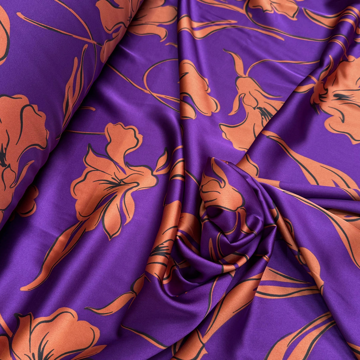 SATIN FLUIDE FOND VIOLET FLORAUX CARAMEL - My Little Coupon