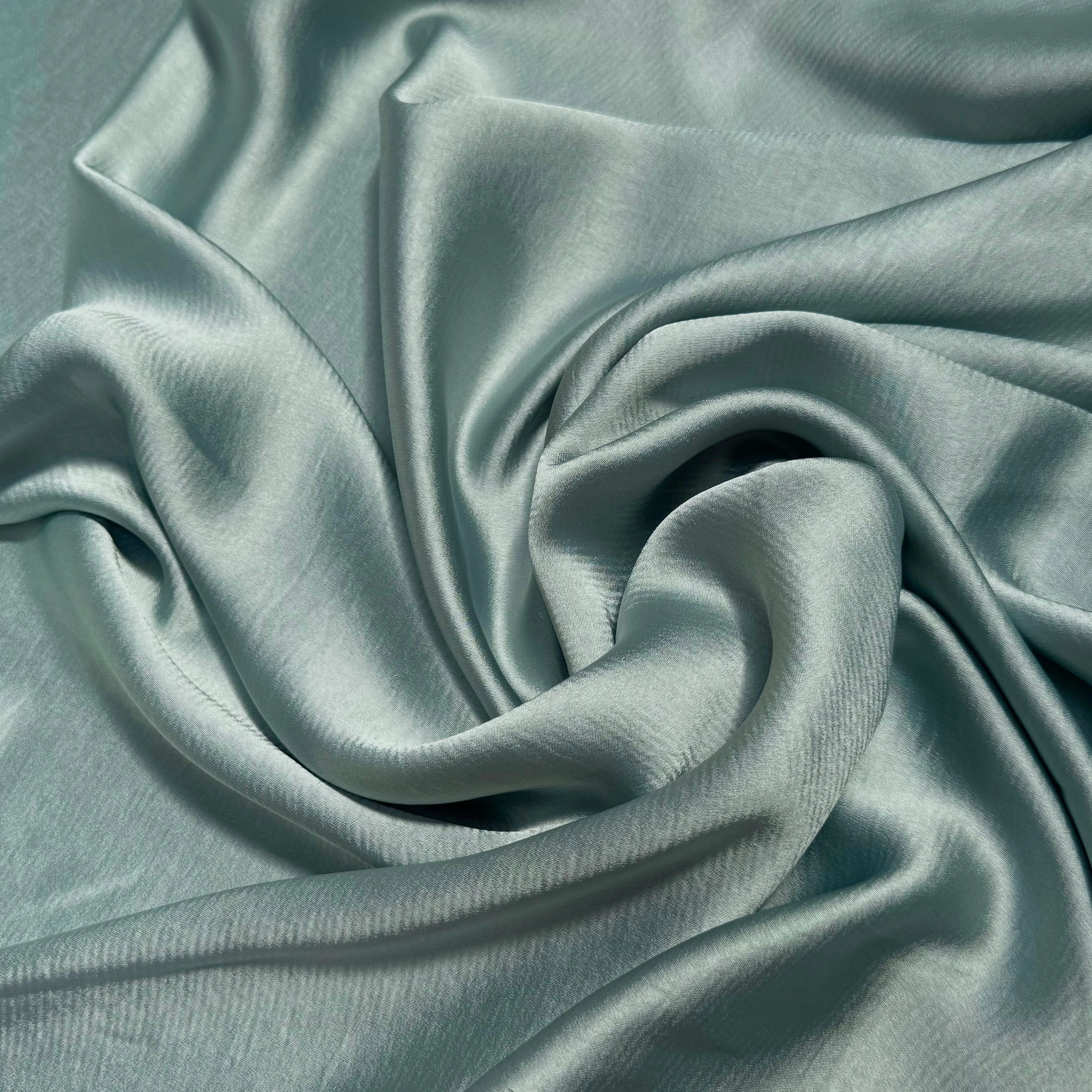 SATIN FLUIDE VERT D'EAU SUPERBE TOMBÉ - My Little Coupon